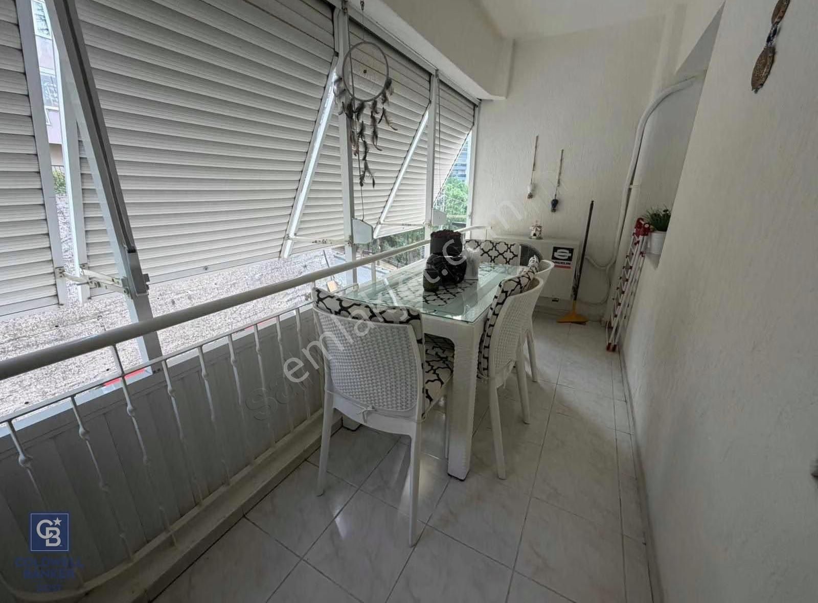 İzmir Poligon Mahallesinde Geniş Ferah 2+1 Daıre - Görsel 8