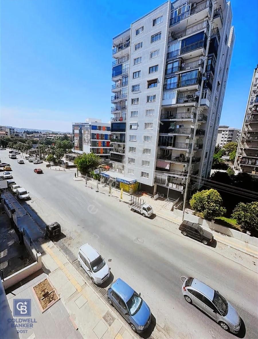 Buca Yenigün Mahallesin'de 3+1 Kiralık Daıre