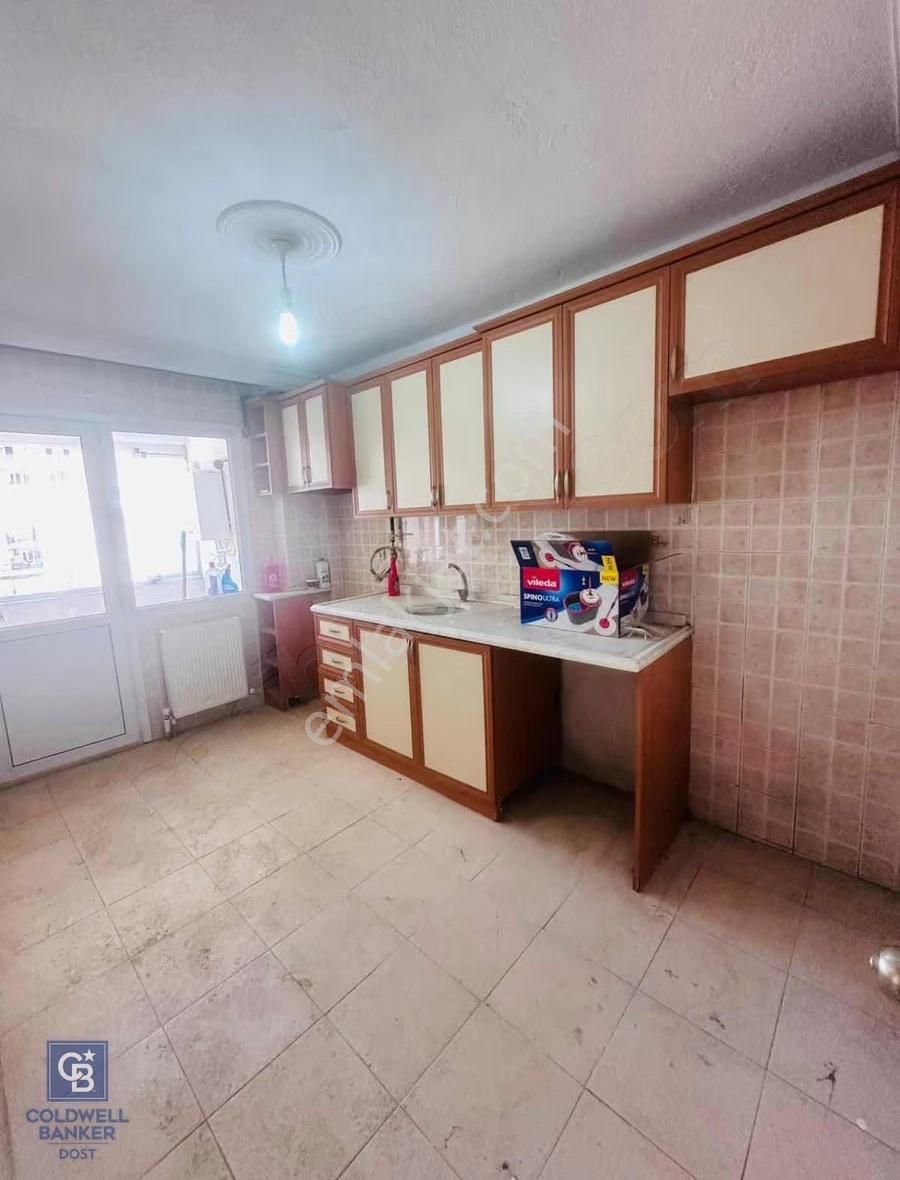 Buca Yenigün Mahallesin'de 3+1 Kiralık Daıre - Görsel 3