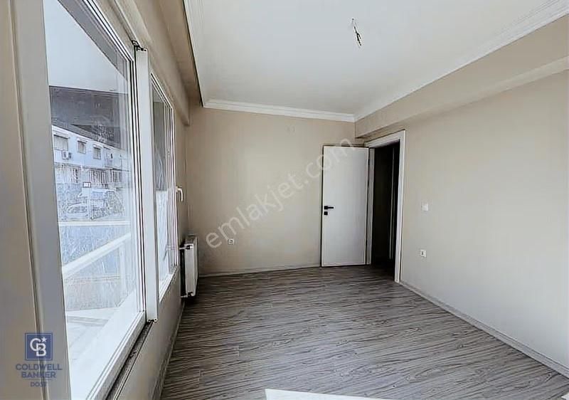 İzmir Karabağlar Bahçelievler'de 2+1 Satılık Daire - Görsel 7