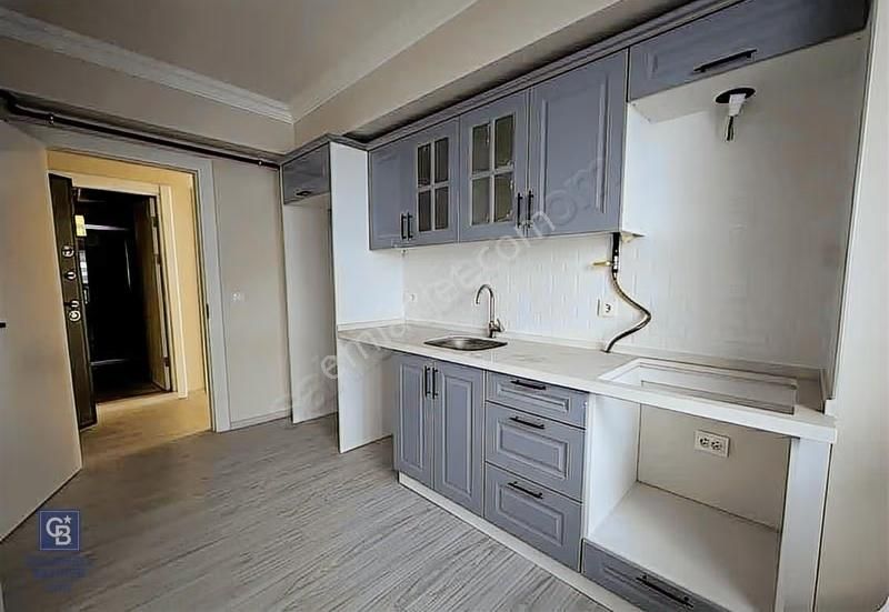 İzmir Karabağlar Bahçelievler'de 2+1 Satılık Daire - Görsel 9