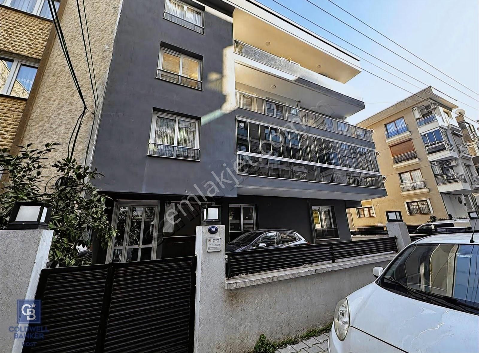 İzmir Karabağlar Bahçelievler'de 2+1 Satılık Daire - Görsel 13