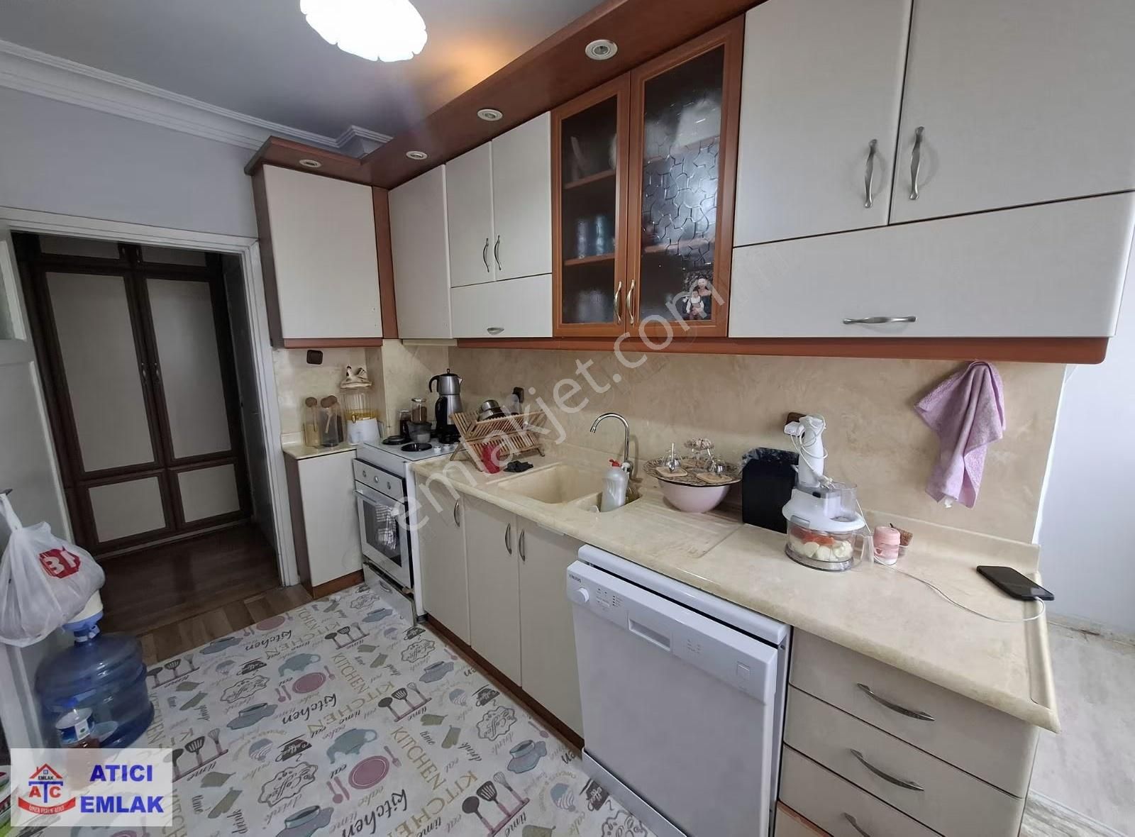 Atıcı'dan Cadde Üzerinde Merkezi Konumda 3+1 Satılık Daire - Görsel 12