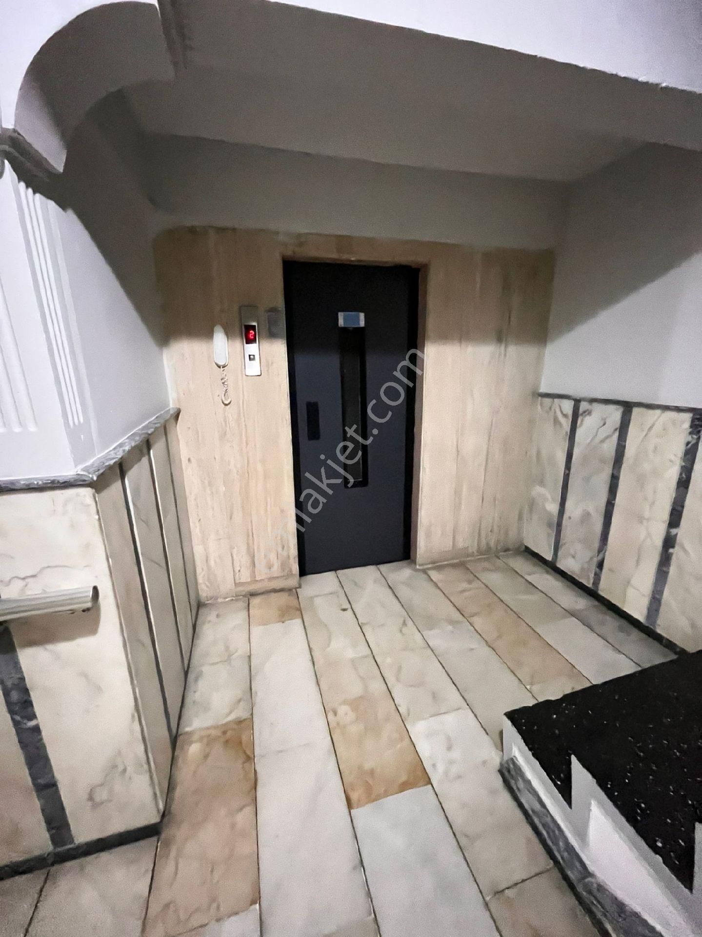 Bahçelievler Halide Edip Adıvar Cadde Üzeri 3+1 Köşe - Görsel 34