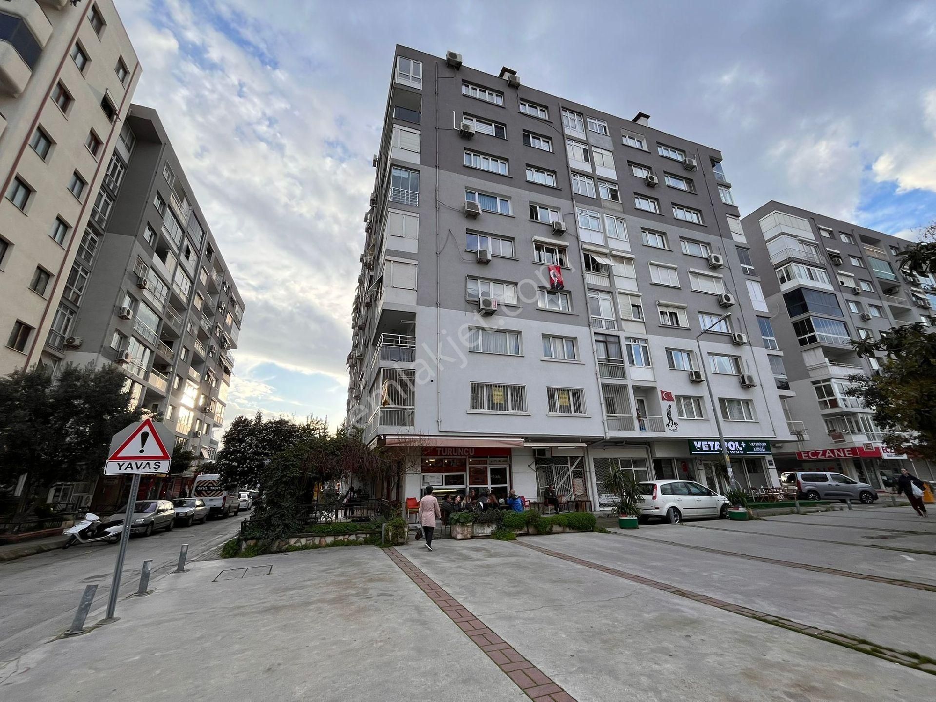 Bahçelievler Halide Edip Adıvar Cadde Üzeri 3+1 Köşe