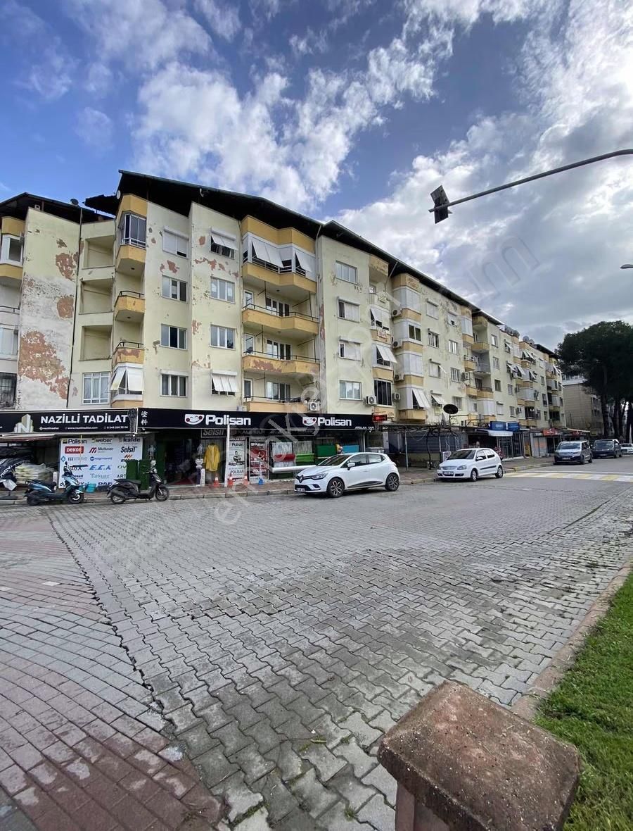 İsabeylide Akay Gayrimenkulden Fırsat 3+1