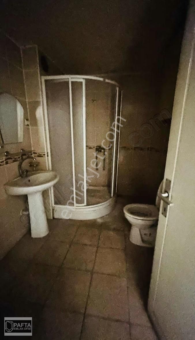 Topraklık Mahallesinde Salı Pazarının İçinde Satılık Daire - Görsel 4