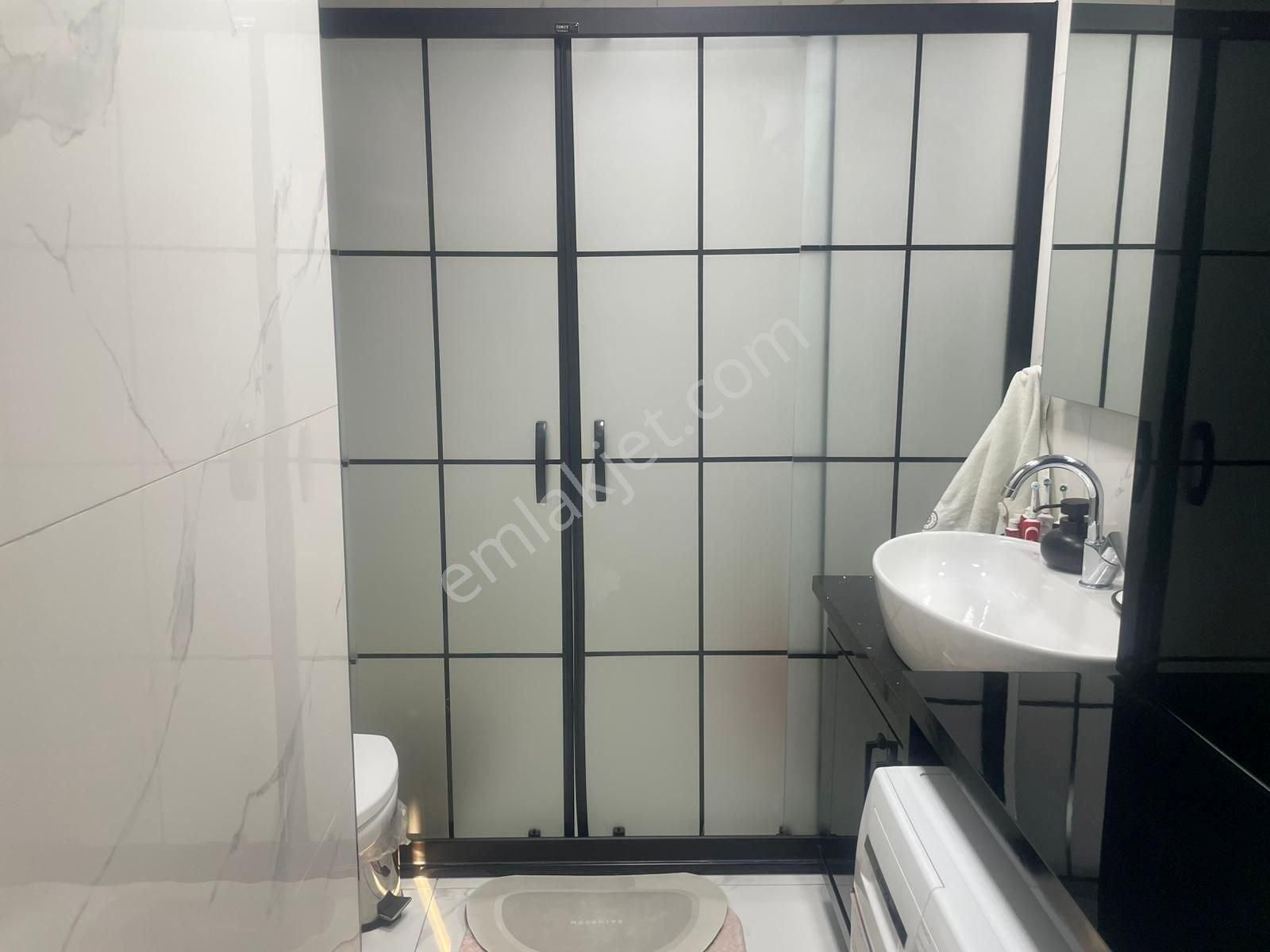 Girne Caddesi Yakını İyi Konum'da Geniş 2+1 Satılık Daire - Görsel 16