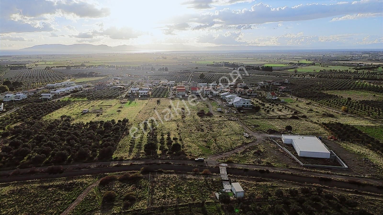 Dikili Bahçeli'de Deniz Manzaralı Satılık Tarla - Görsel 9