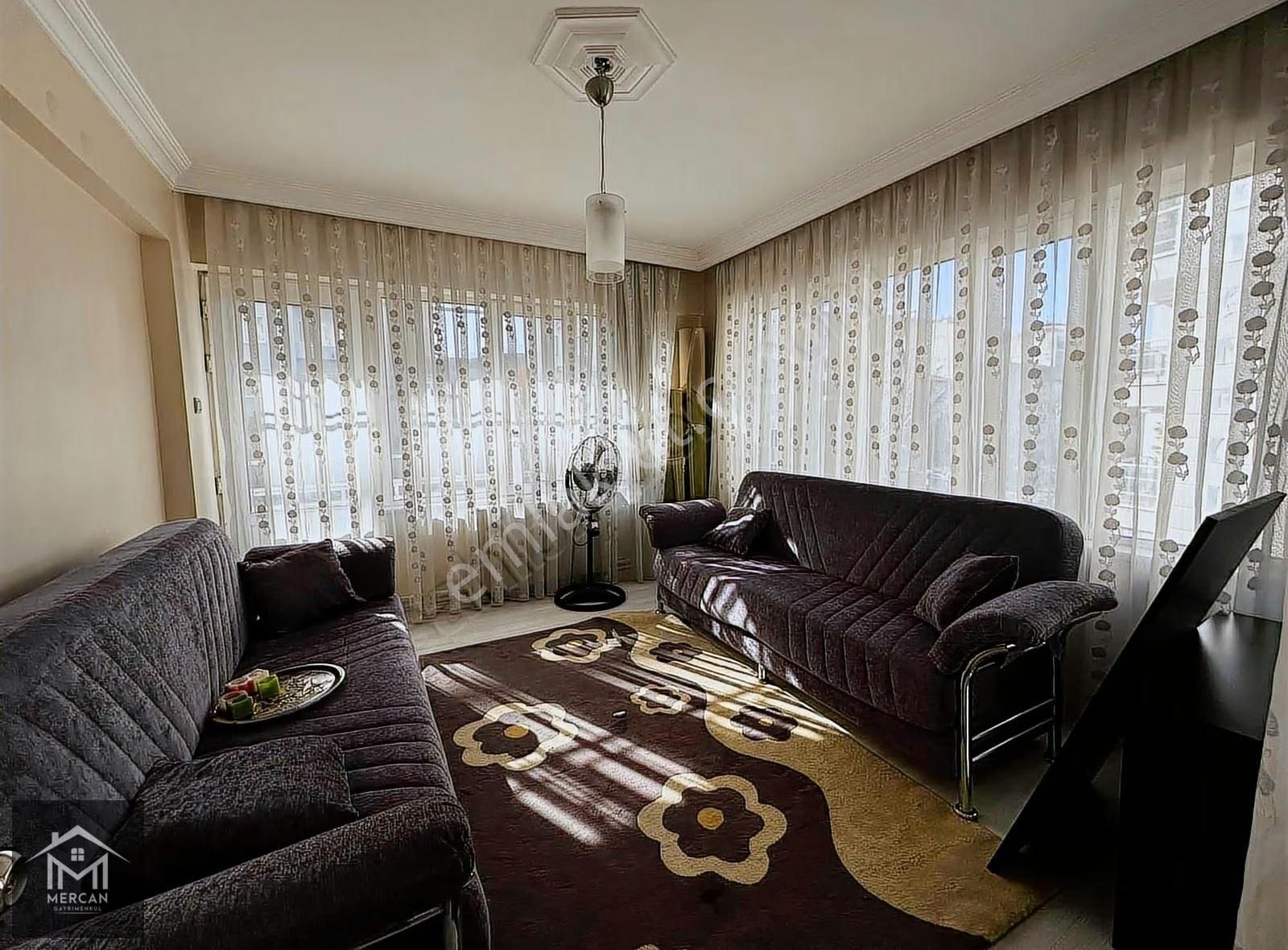 Mercan'dan Askeriye Yakını 140 M2 2+1 Kısmi Eşyalı Kiralık Daire - Görsel 3