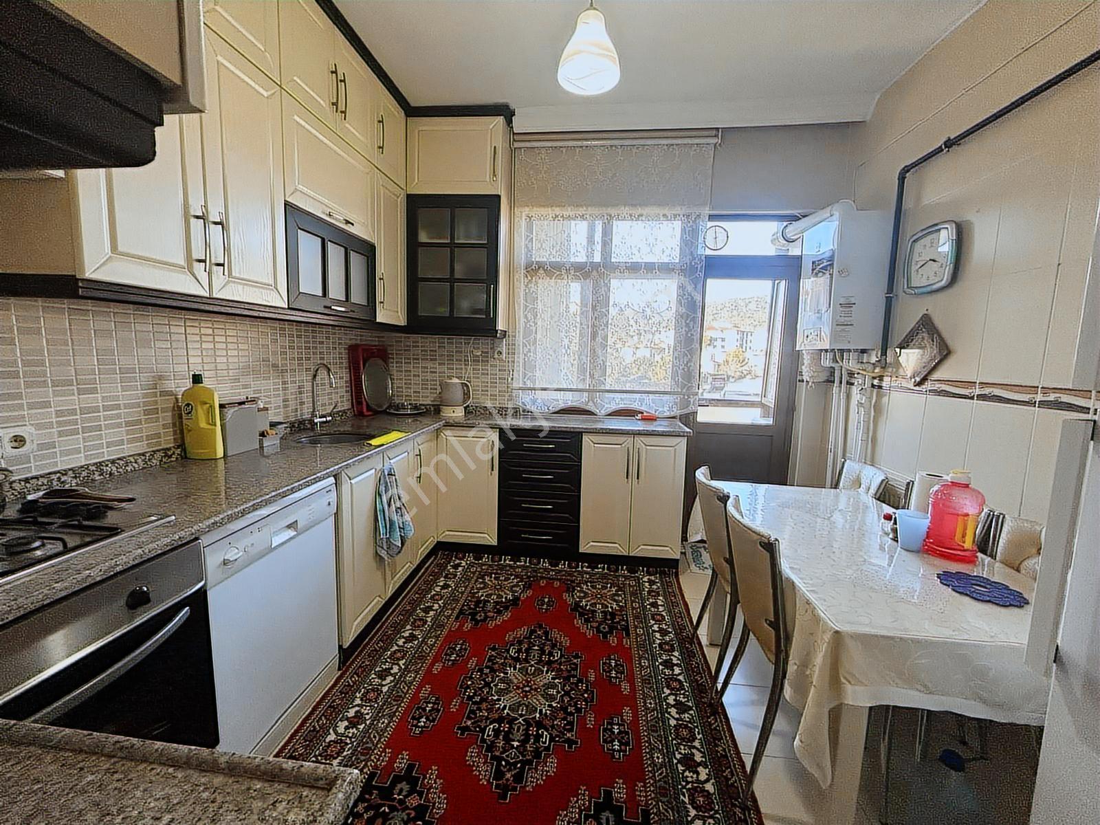 Sıla Gayrimenkulden Şenyurt Mah. İstanbul Yoluna Sıfır 3+1daire - Görsel 22
