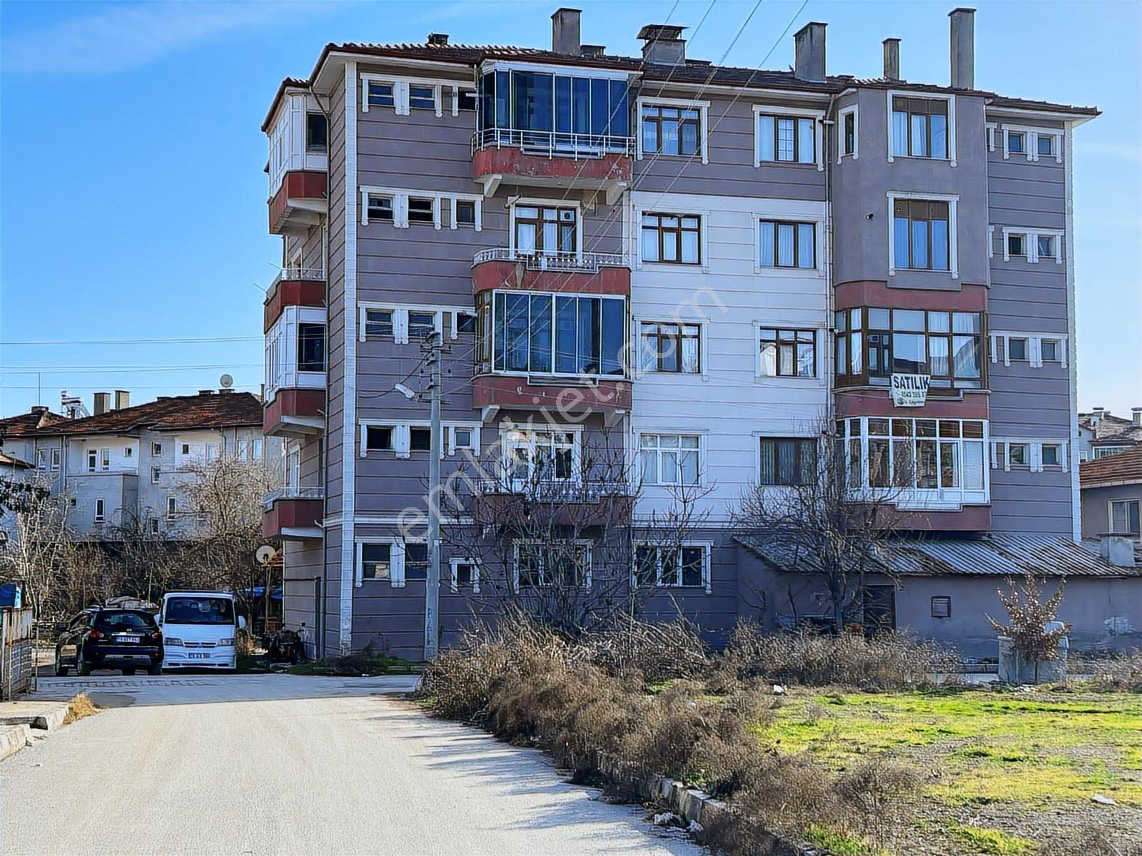 Sıla Gayrimenkulden Şenyurt Mah. İstanbul Yoluna Sıfır 3+1daire - Görsel 2