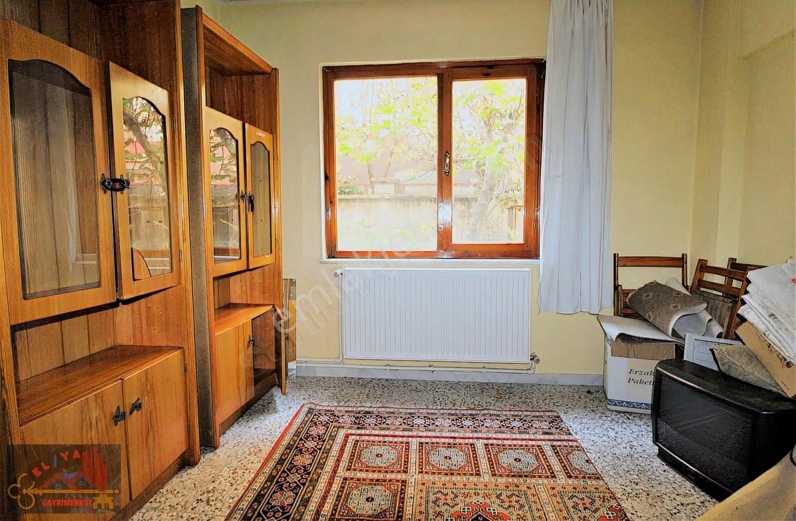El/ya Plevne Mah Plevne Cami İzmir Yolu Yakını Eşyalı & Eşyasız