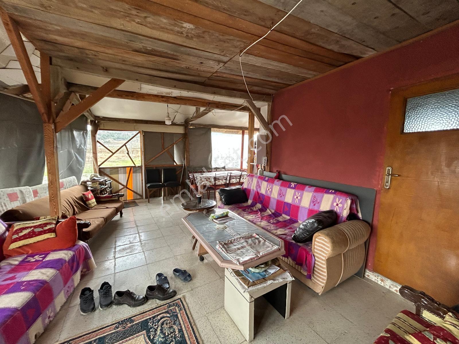 Sıla Gayrimenkulden 12.498 M2.konut Ve Elektiriği Bulunan Tarla - Görsel 5
