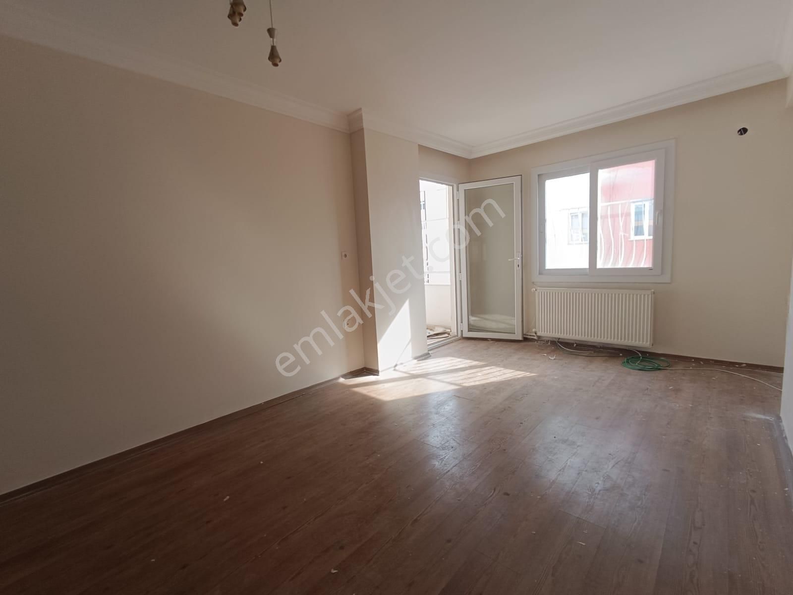 Toros Mahallesi T. Özala Yürüme Mesafesinde 3+1 Kapalı Mutfak+doğalgazlı+cam Balkonlu+satılık Daire - Görsel 19