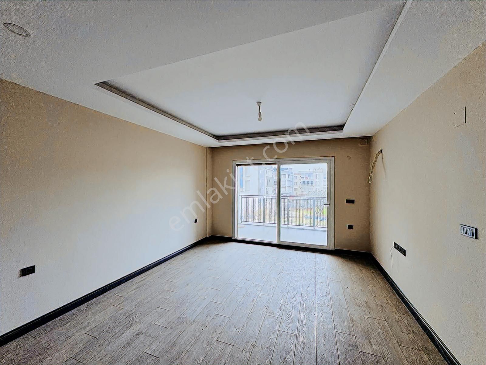 Kuşadası Davutlar'da Ara Kat Ebeveyn Banyolu Satılık 2+1 Daire - Görsel 10