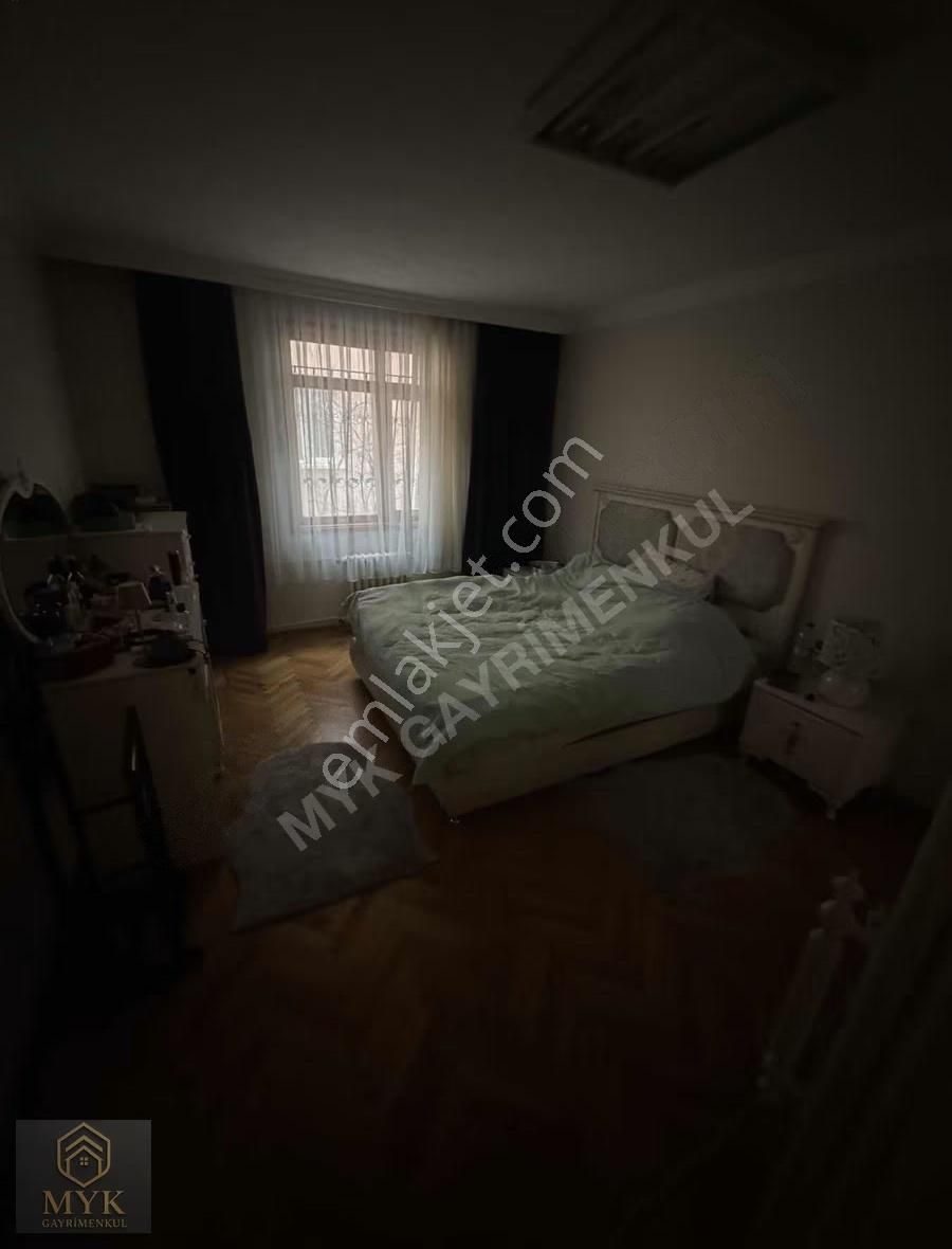 Ayrancı Kuzgun Cad. 185 M2 Ters Dubleks 3,5+1 Satılık Daire - Görsel 8