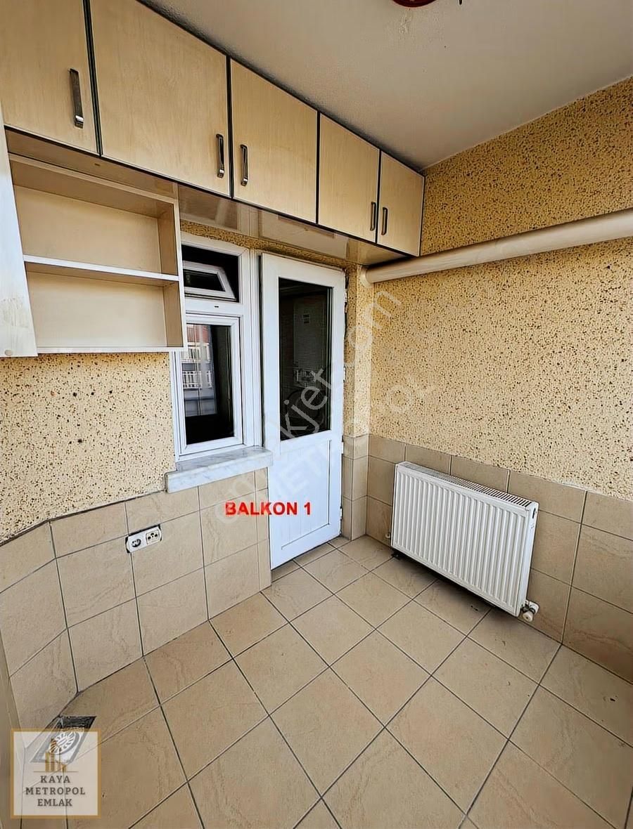 Piyade Mahallesi Ön Cephe Ara Kat 2+1 Geniş İskanlı Mantolamalı - Görsel 2