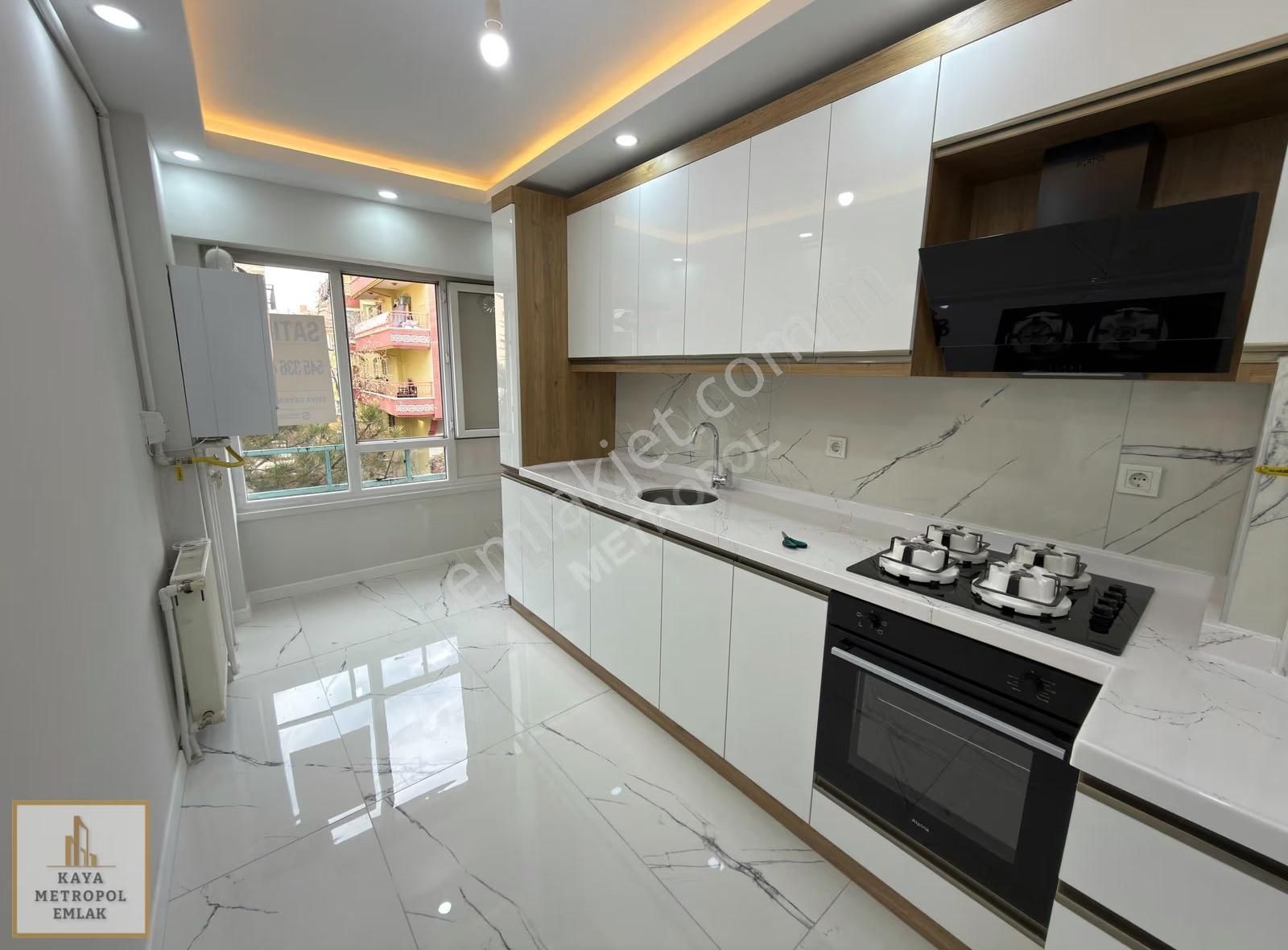 Etimesgut Merkezde Ön Cephe İskanlı 3+1 Full Yapılı Lüks Daire - Görsel 9