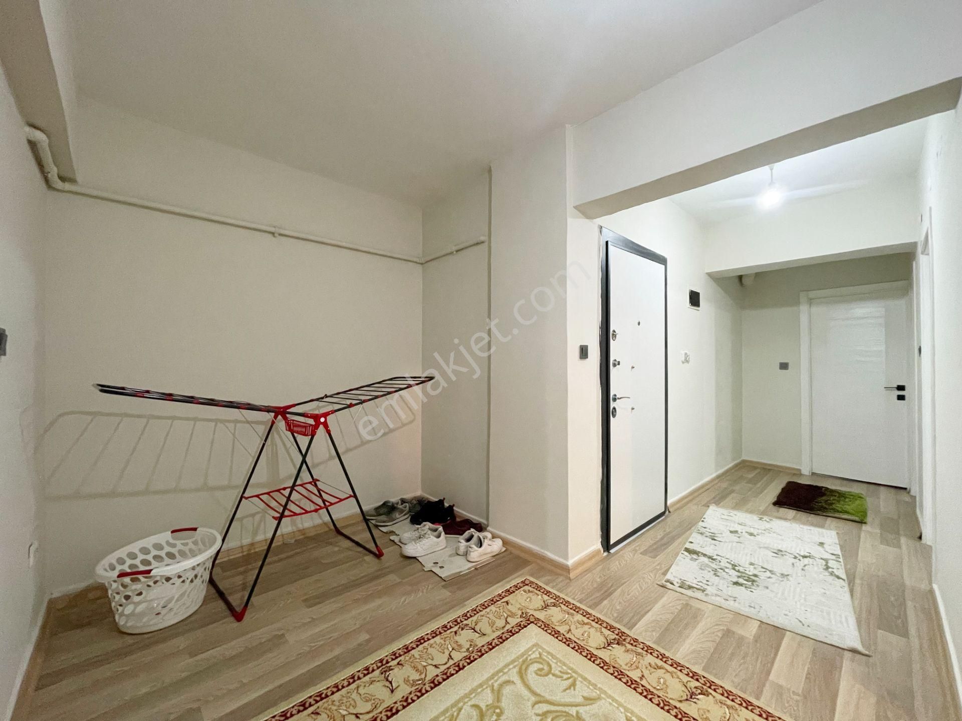 Pursaklar Mehmet Zengin Emlak'tan Hastane Yakını Yüksek Giriş 2+1 Yapılı Masrafsız Daire - Görsel 19