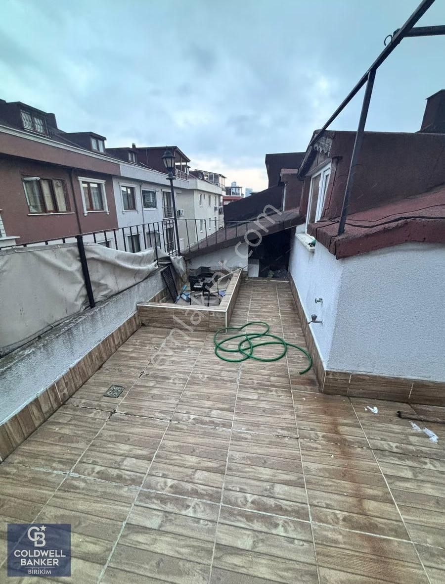 Ümraniye İstiklal Mahallesi'nde Metroya Yakın Geniş Daire - Görsel 5