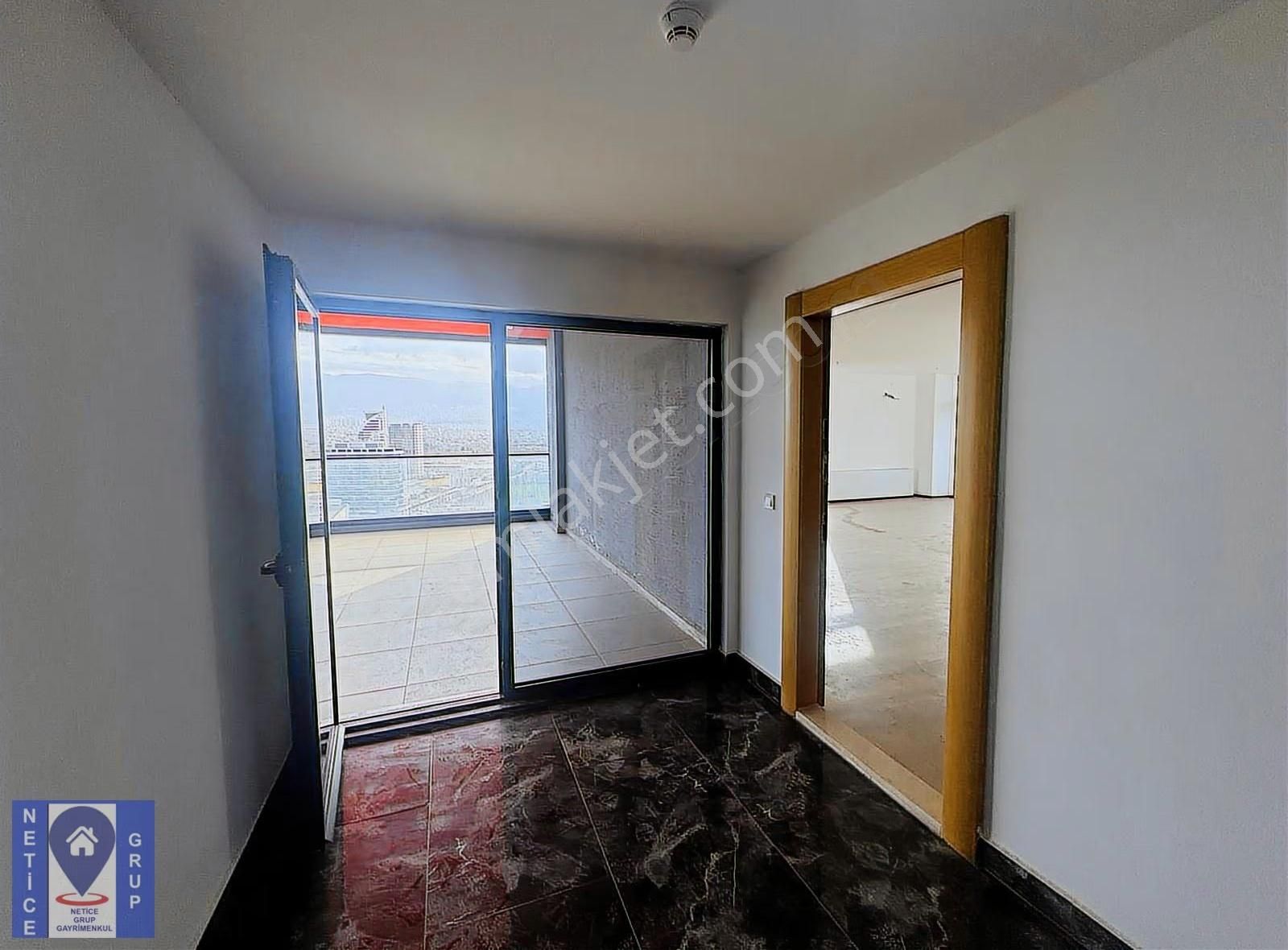 Biçen Plaza'da 145m² Teraslı 16. Kat Dubleks Ofis - Görsel 27