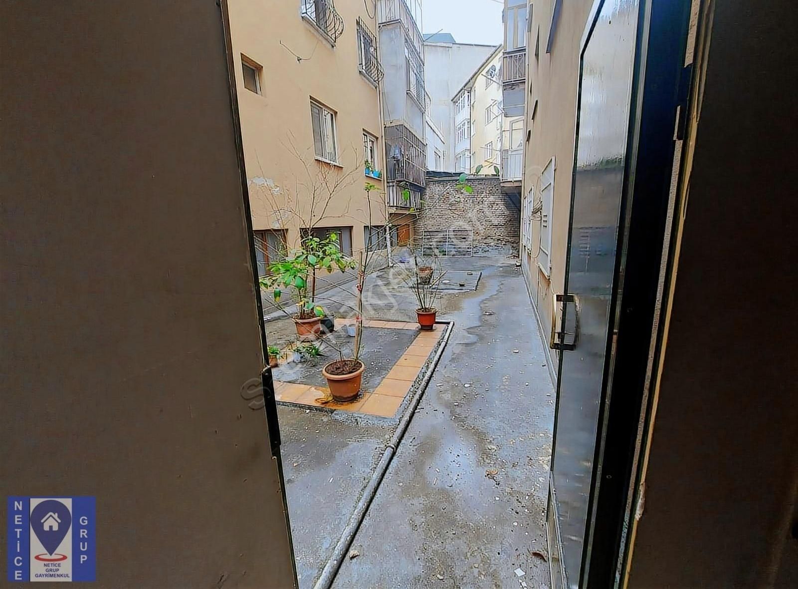 Aktarhüssam/altıparmak -dev Kiralık 2 Katlı Dükkan/mağaza-580 M2