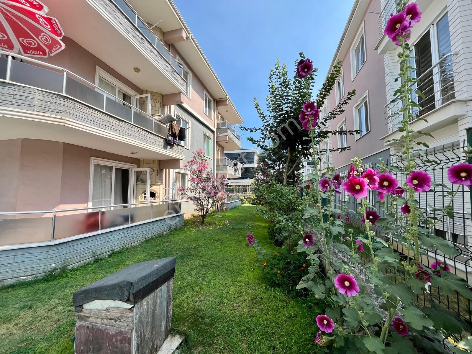 Karasu'da Alıcısına Kazandıran,yüksek Getirili 2+1 Satılık Daire - Görsel 9