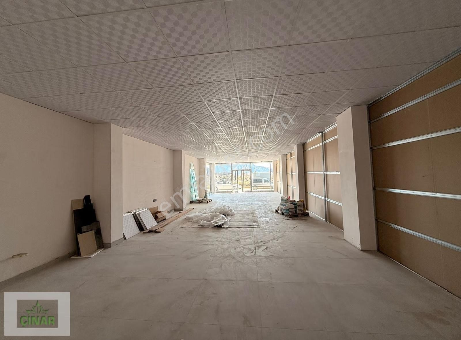 Döşemealtı Beledisinin Arkasında Kırkgöz Caddesinde Kiralık - Görsel 9