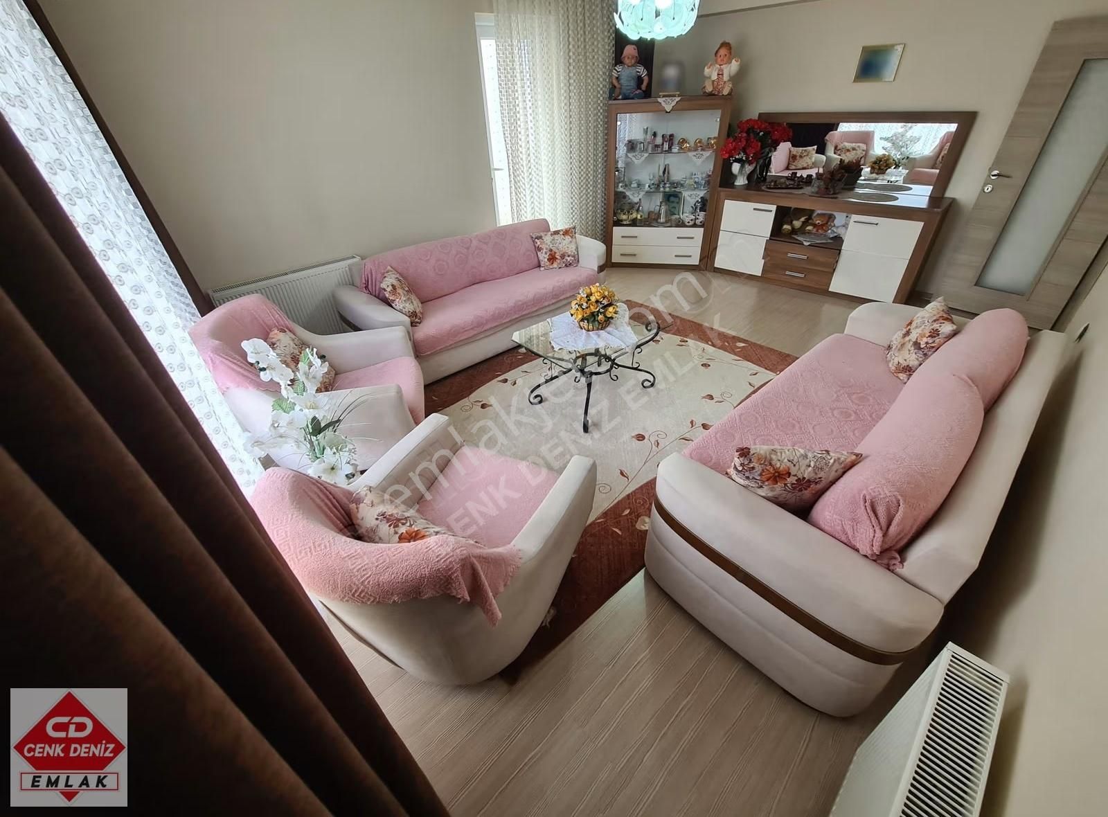 Şengülüm Göbekte Ön Cephe Kilerli Çift Balkonlu 3+1 Satılık - Görsel 7