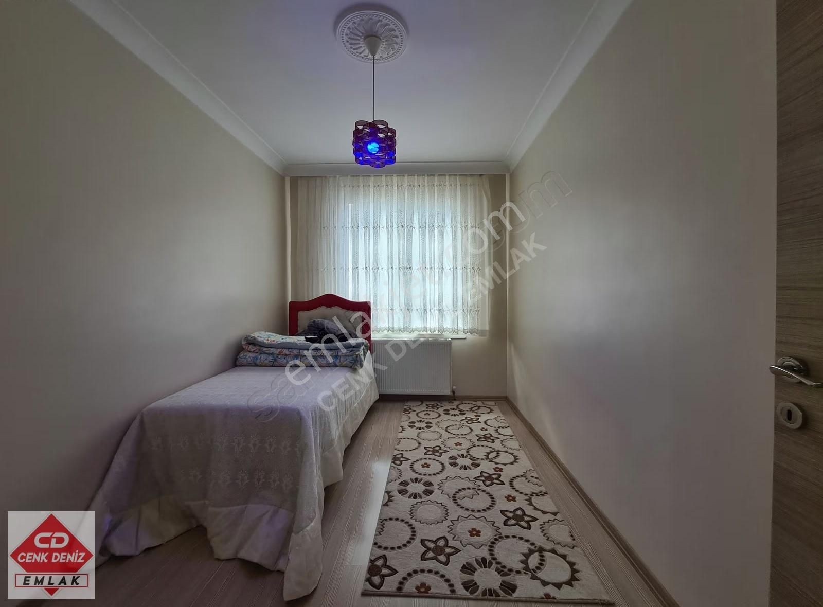 Şengülüm Göbekte Ön Cephe Kilerli Çift Balkonlu 3+1 Satılık - Görsel 11