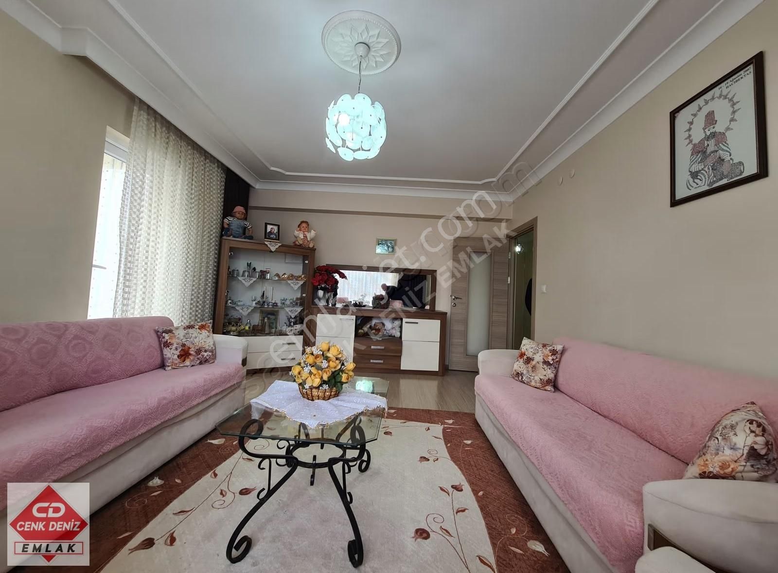 Şengülüm Göbekte Ön Cephe Kilerli Çift Balkonlu 3+1 Satılık - Görsel 8