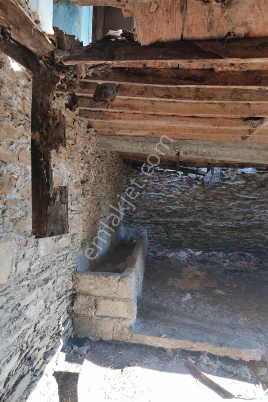İzmir Bayındır Pınarlı Satılık Müstakil Ev Ve Arsası - Görsel 15