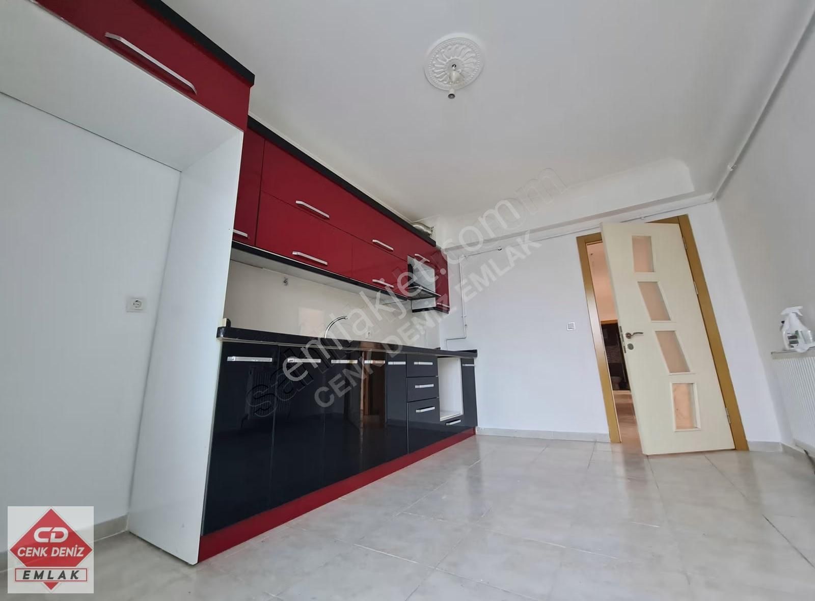 Şengülüm Market Yakını Arakat Güney Cephe Kiralık 3+1 Daire - Görsel 30