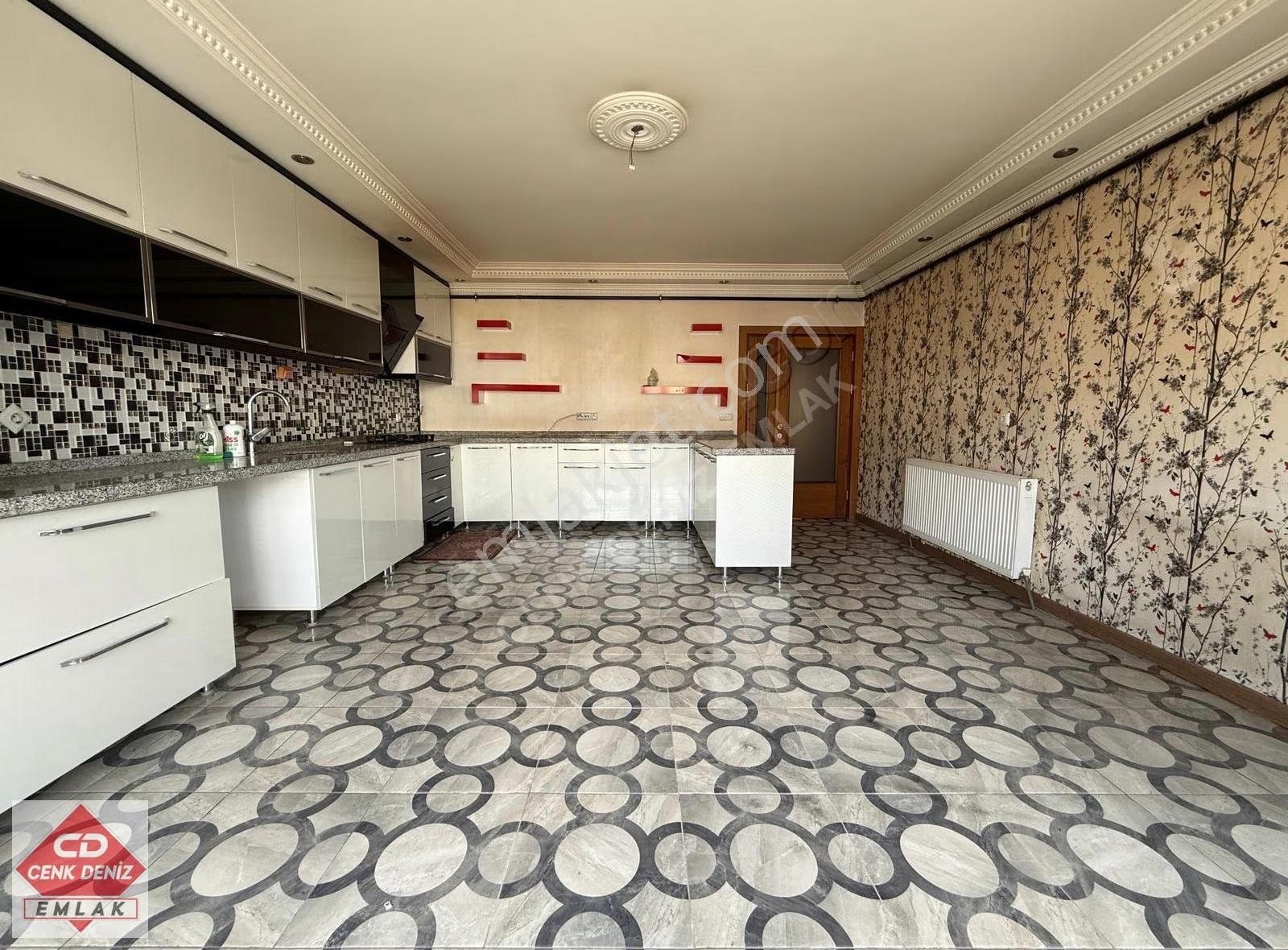 Yozgat Bulvarı Üzeri Şehir Manzaralı 30m² Mutfaklı Teraslı 4+1 - Görsel 14