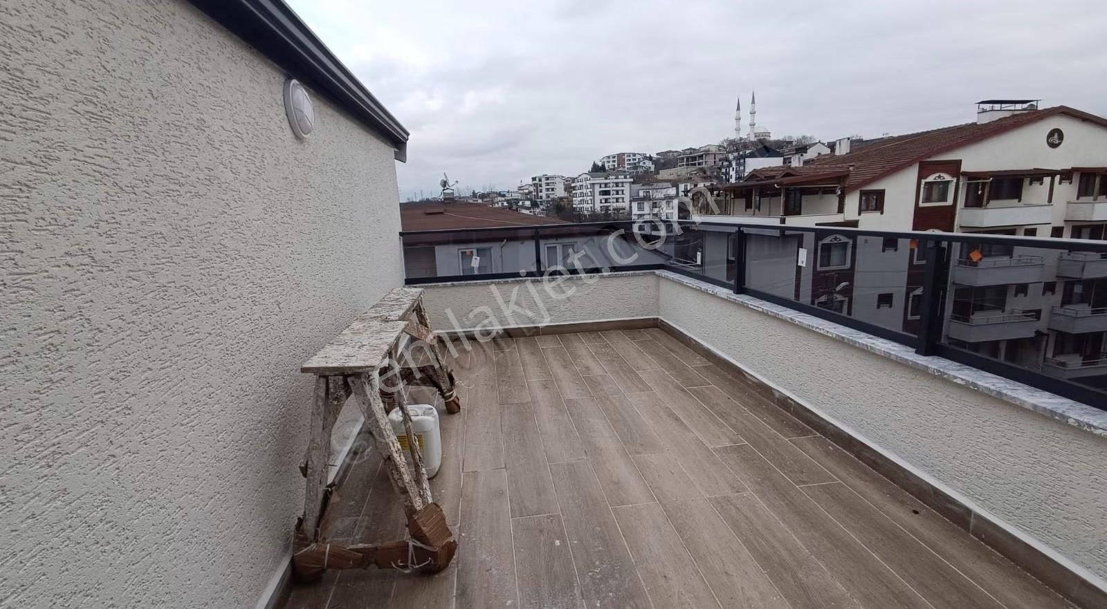 Çakır Gayrimenkul'den Başiskele Barbaros Da Satılık Çatı Dubleks - Görsel 2