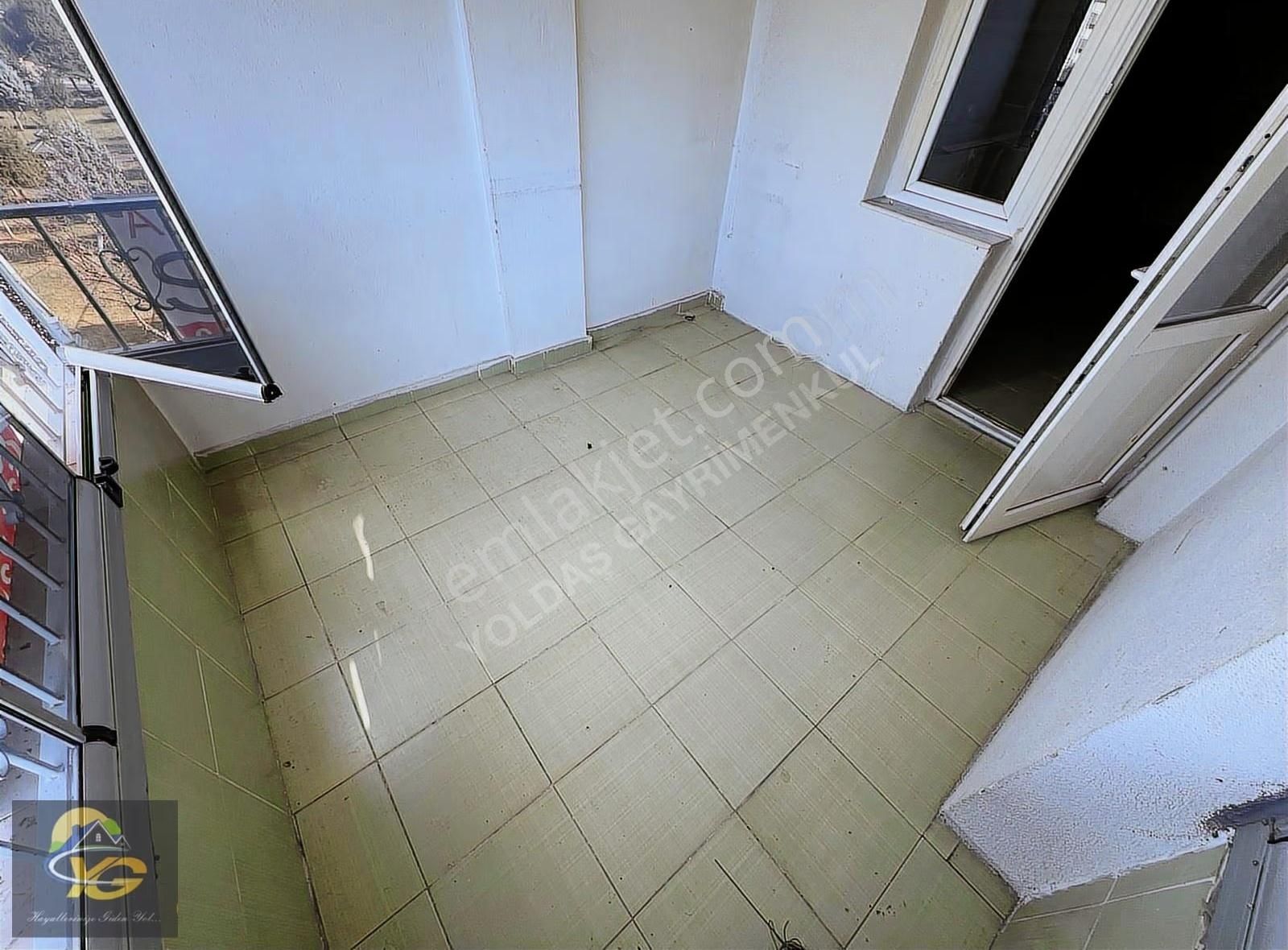 Sincan Selçuklu Mah 13 Yıllık Ön Cephe Asansorlu 3.arakat Daire - Görsel 11