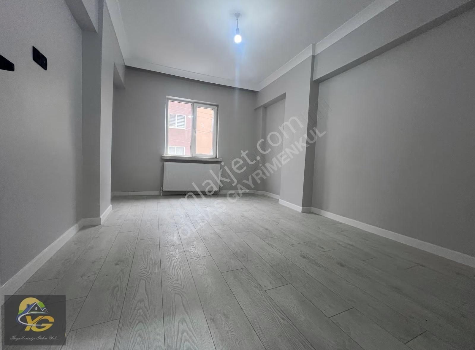 Sincan İstasyon Mah 1.arakat Ön Cephe Salon Bagımsız 135m2 Daire - Görsel 16