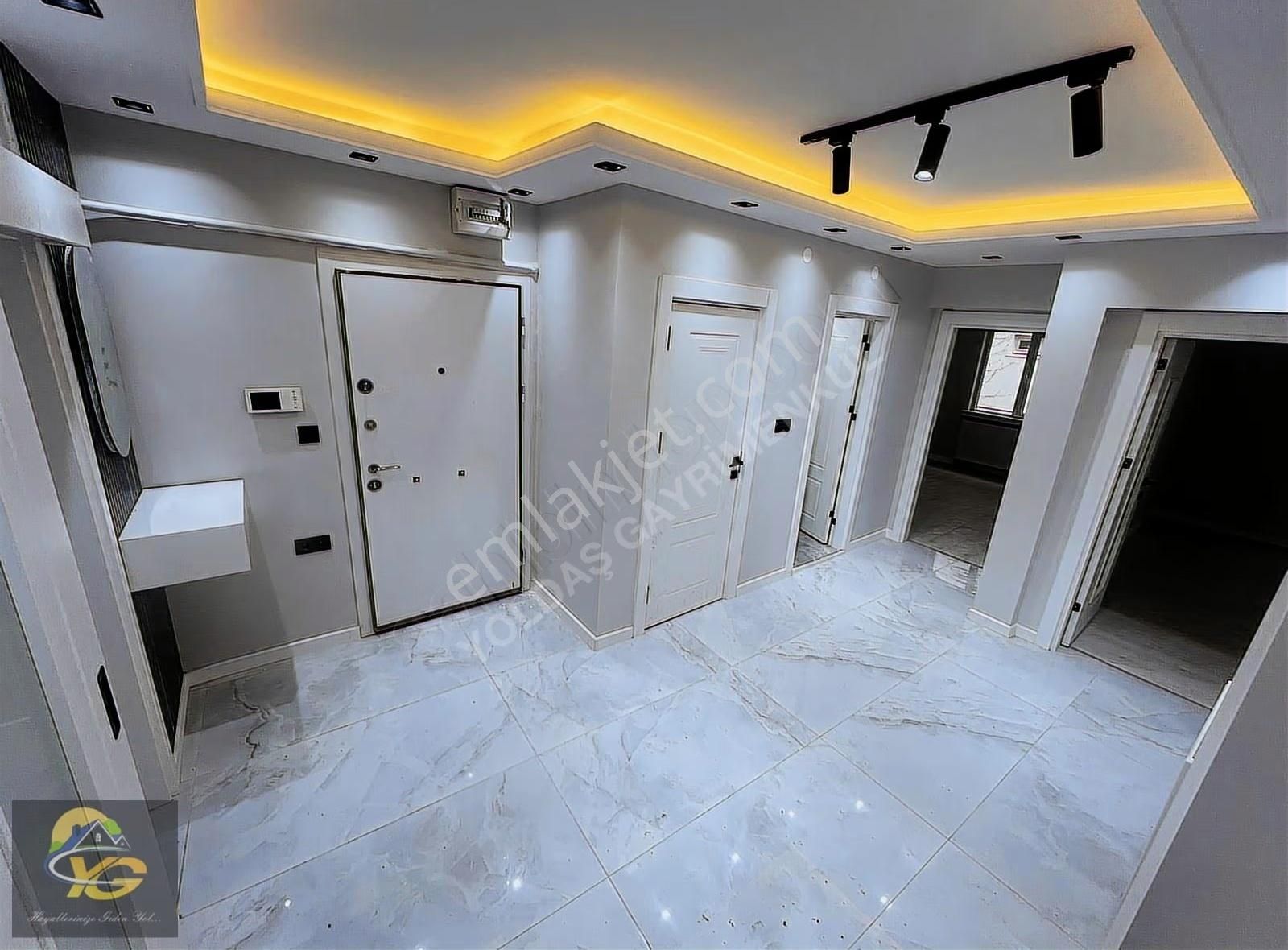 Sincan İstasyon Mah 1.arakat Ön Cephe Salon Bagımsız 135m2 Daire - Görsel 21