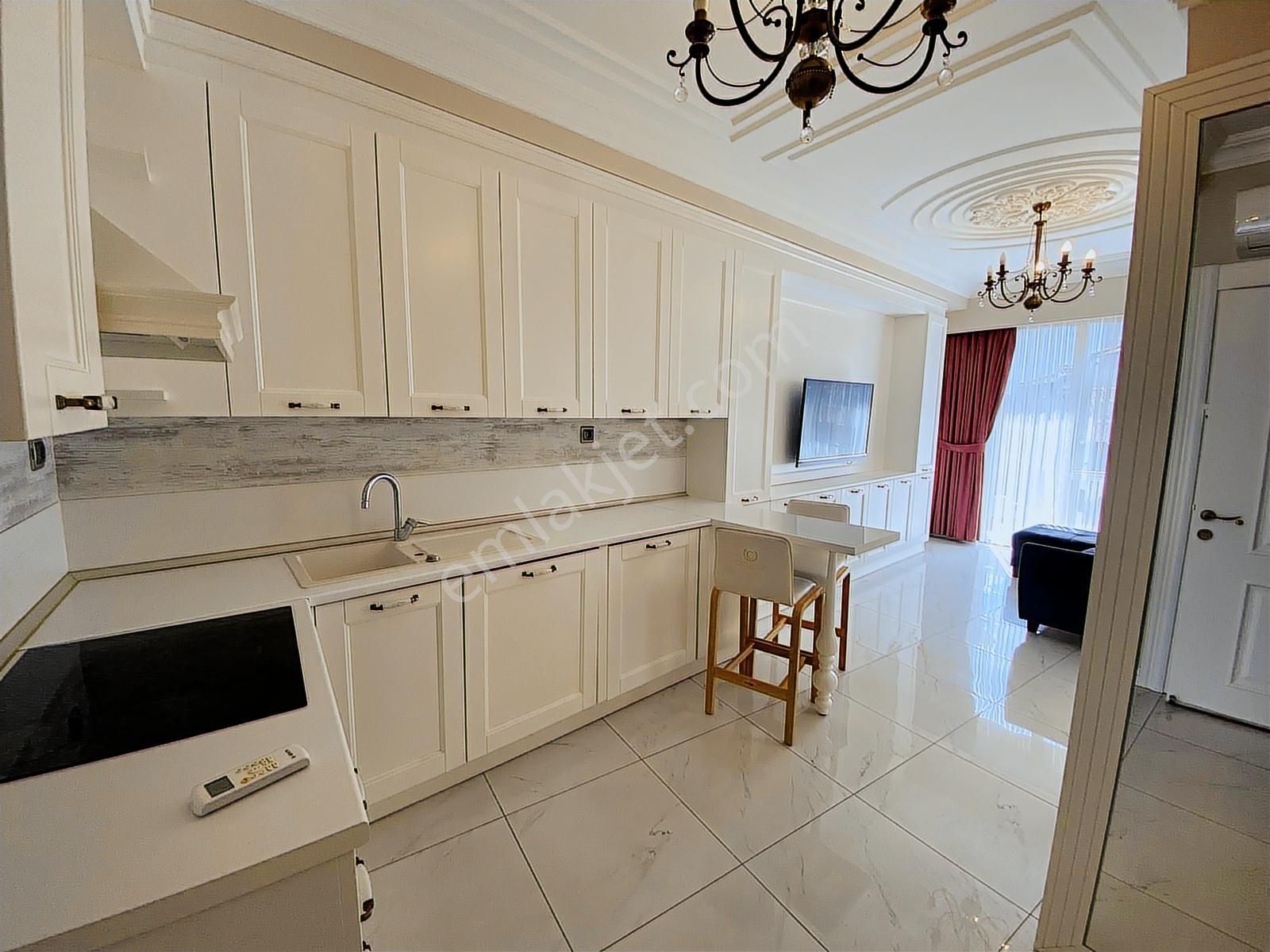 Bessden Collesium Rezidans'da Satılık Eşyalı Lüks 1+1 Daire - Görsel 22