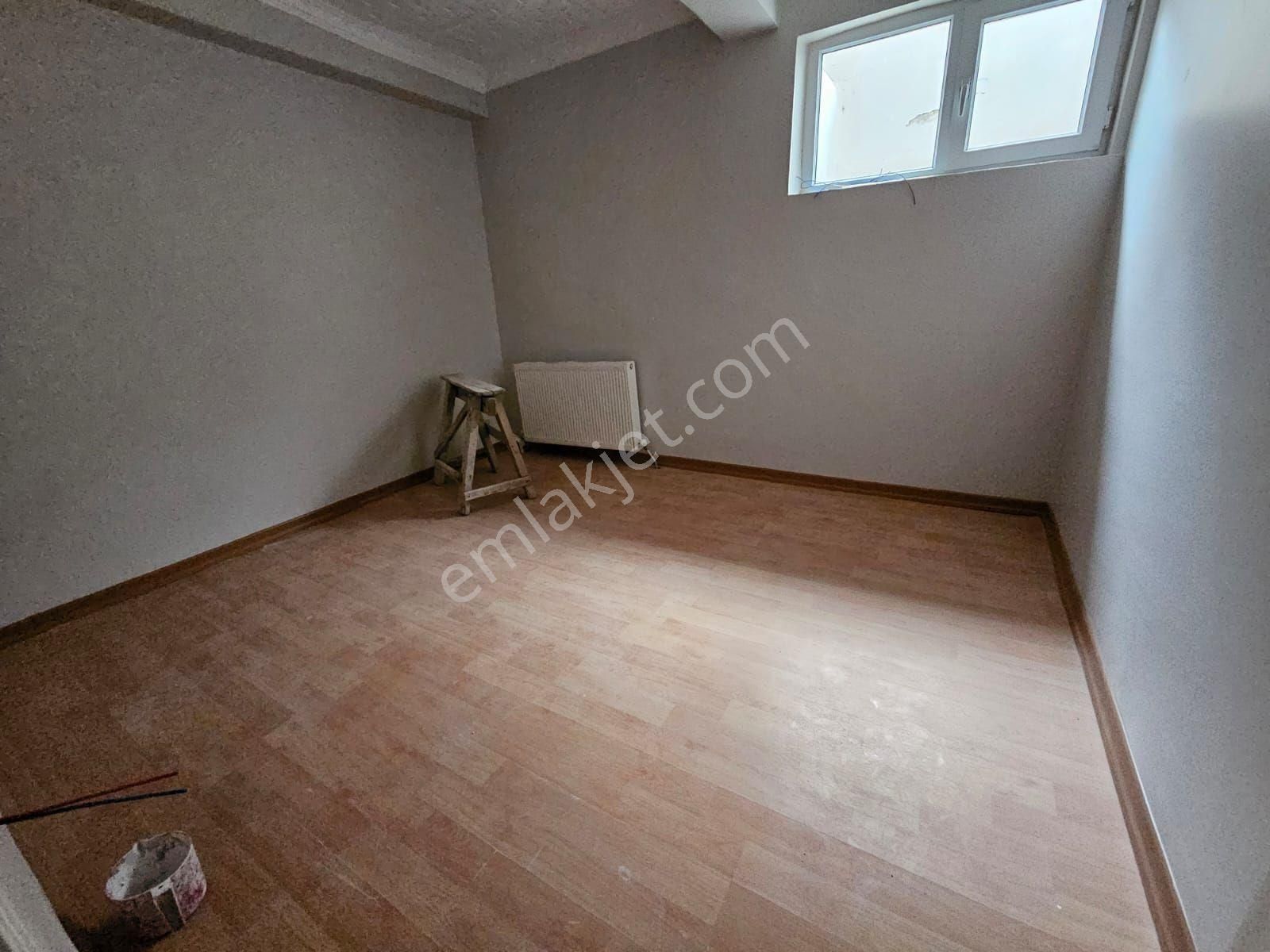 Karapürçek'te Satılık 3+1 Bahçe Katı Muradiye Lisesi Yakını - Görsel 20