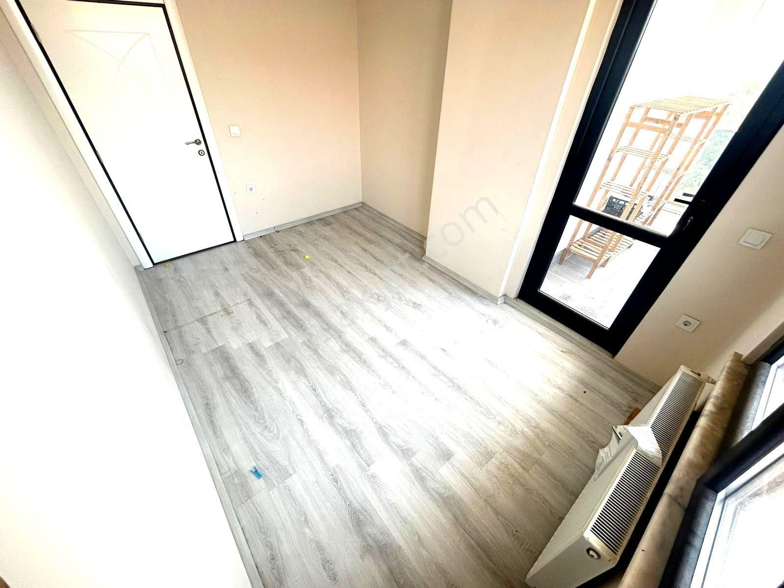 Yükselden Kadıköyde Novada Yanı Sitede Ayrı Mutfak 3+1 Satılık Daire - Görsel 8
