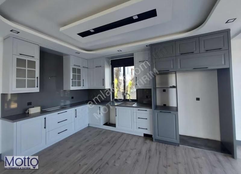 Düzlerçamında Muhteşem Konumda Lüks Villa - Görsel 18