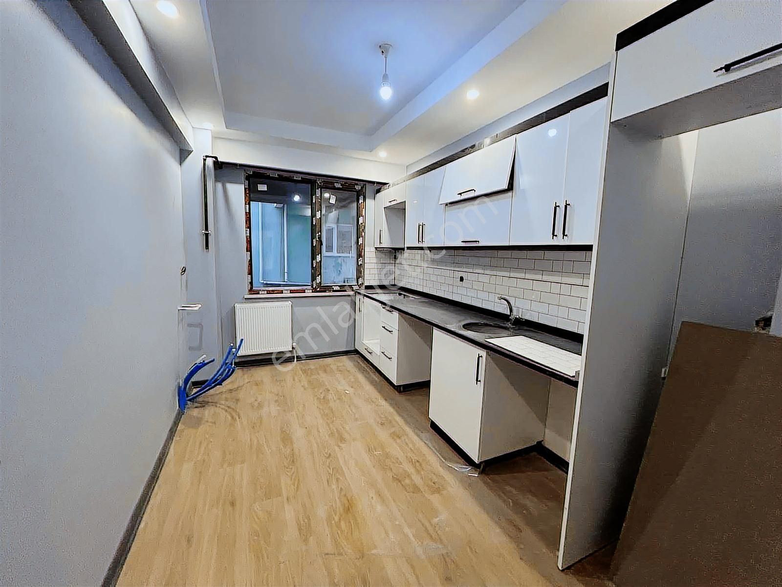 |osmanlı|gop Mahallesinde Geniş Bahçe Kullanım Alanı Sıfır 2+1 - Görsel 12