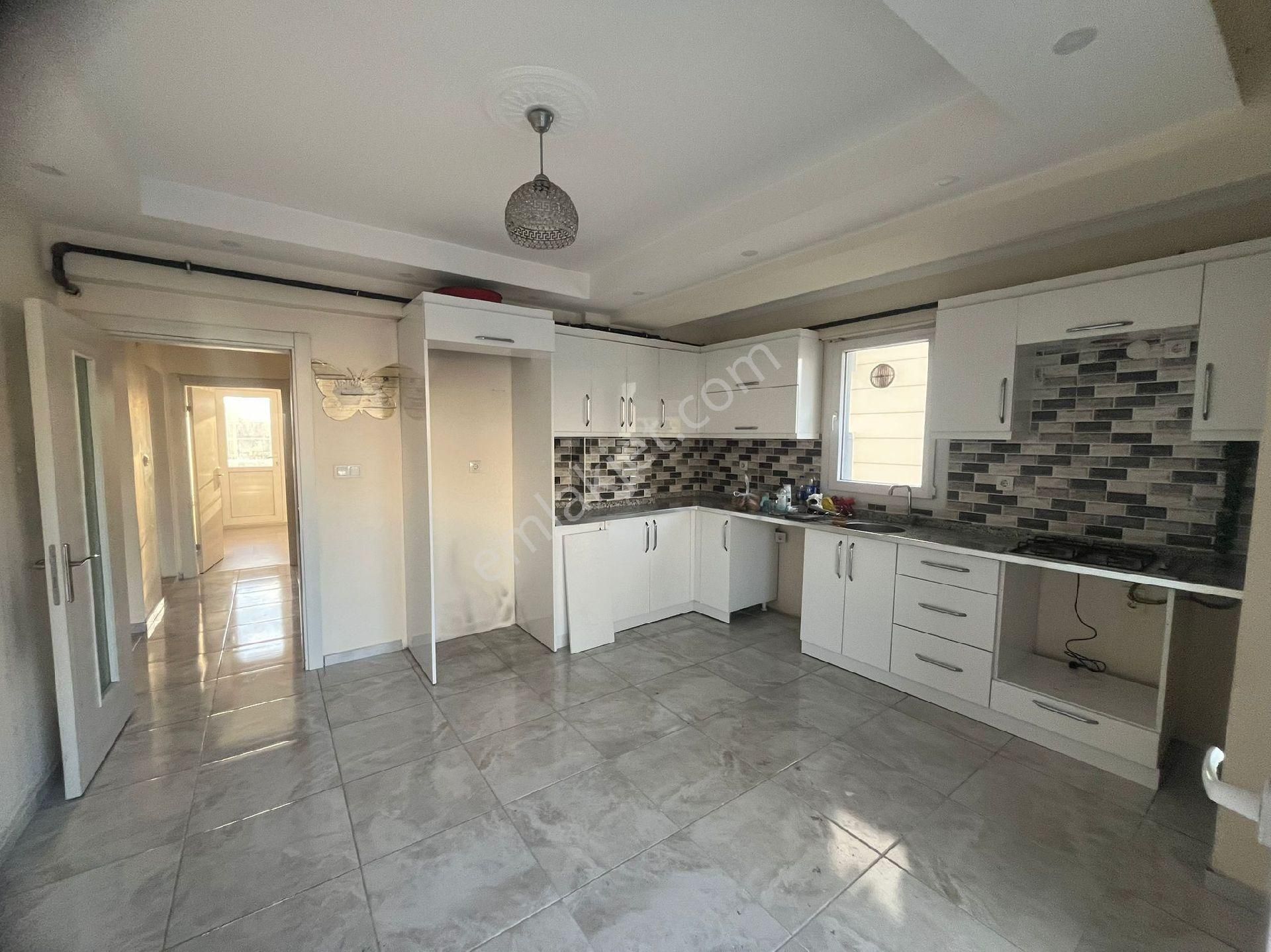 Ayrancılar Staremlaktan İzmıraydın Yolu Ŭzerı Kiralık 120m2 Daire