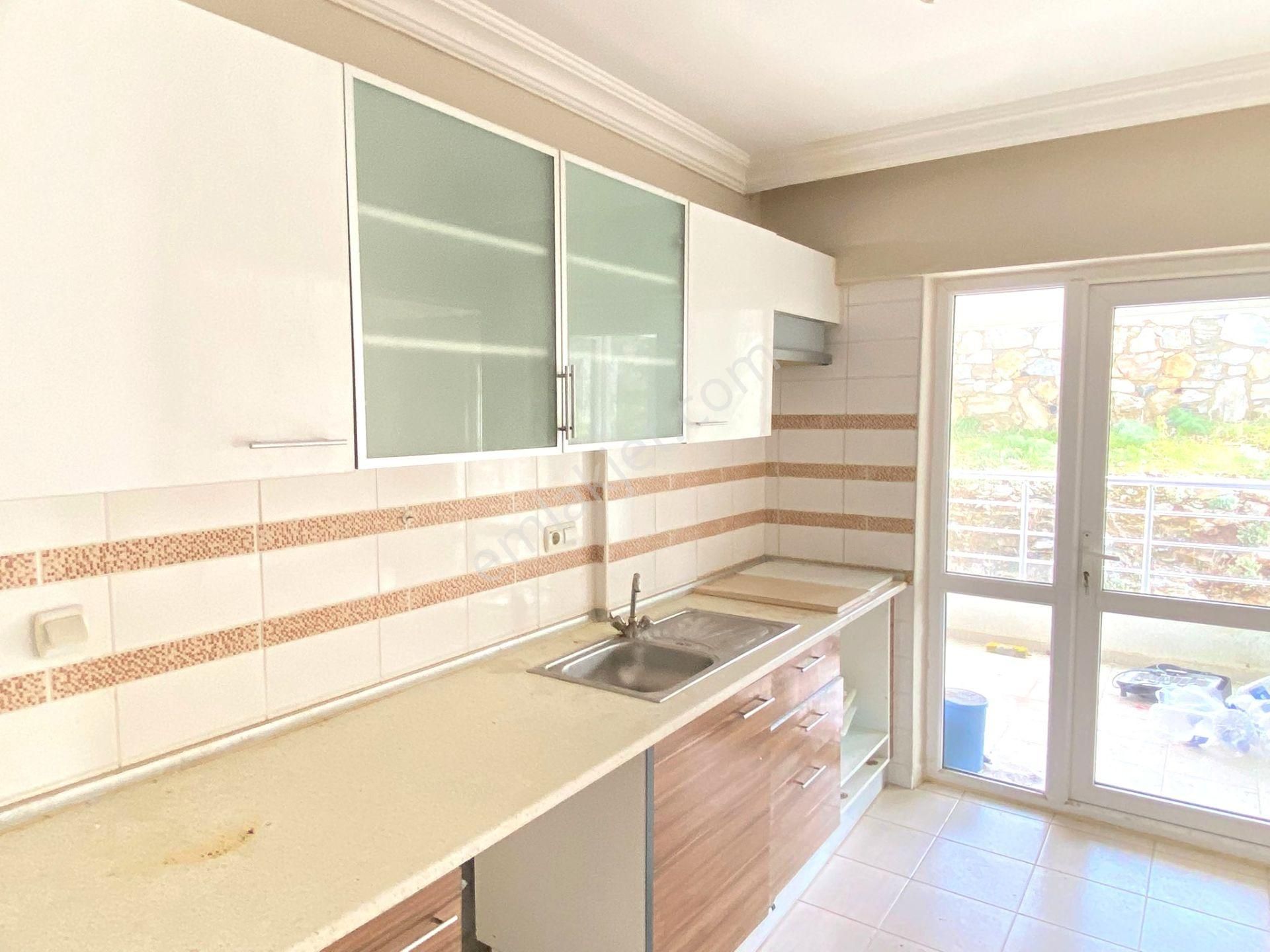 Kuşadası Değirmendere’de Full Deniz Manzaralı 2+1 Satılık Daire - Görsel 9