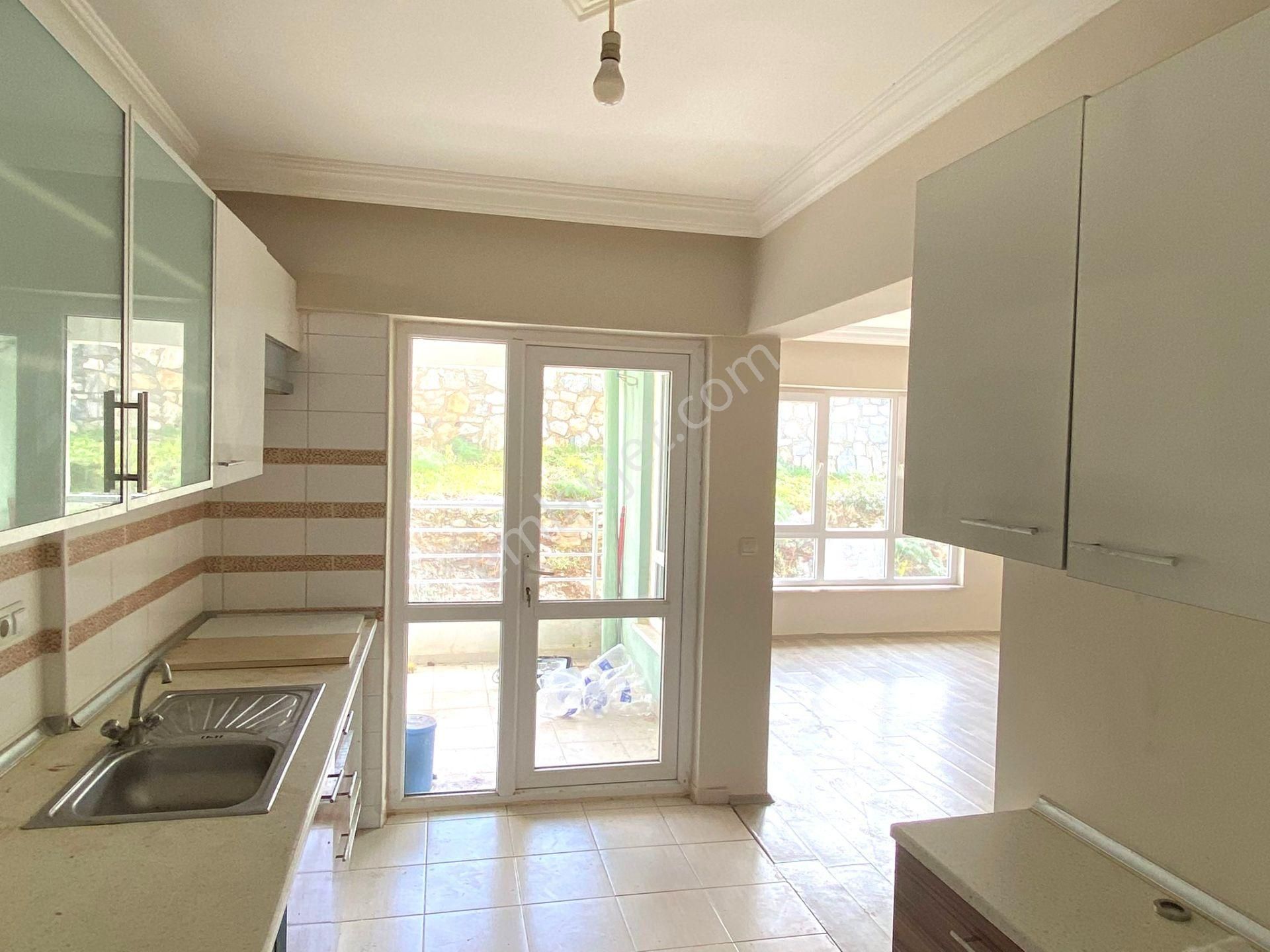 Kuşadası Değirmendere’de Full Deniz Manzaralı 2+1 Satılık Daire - Görsel 10