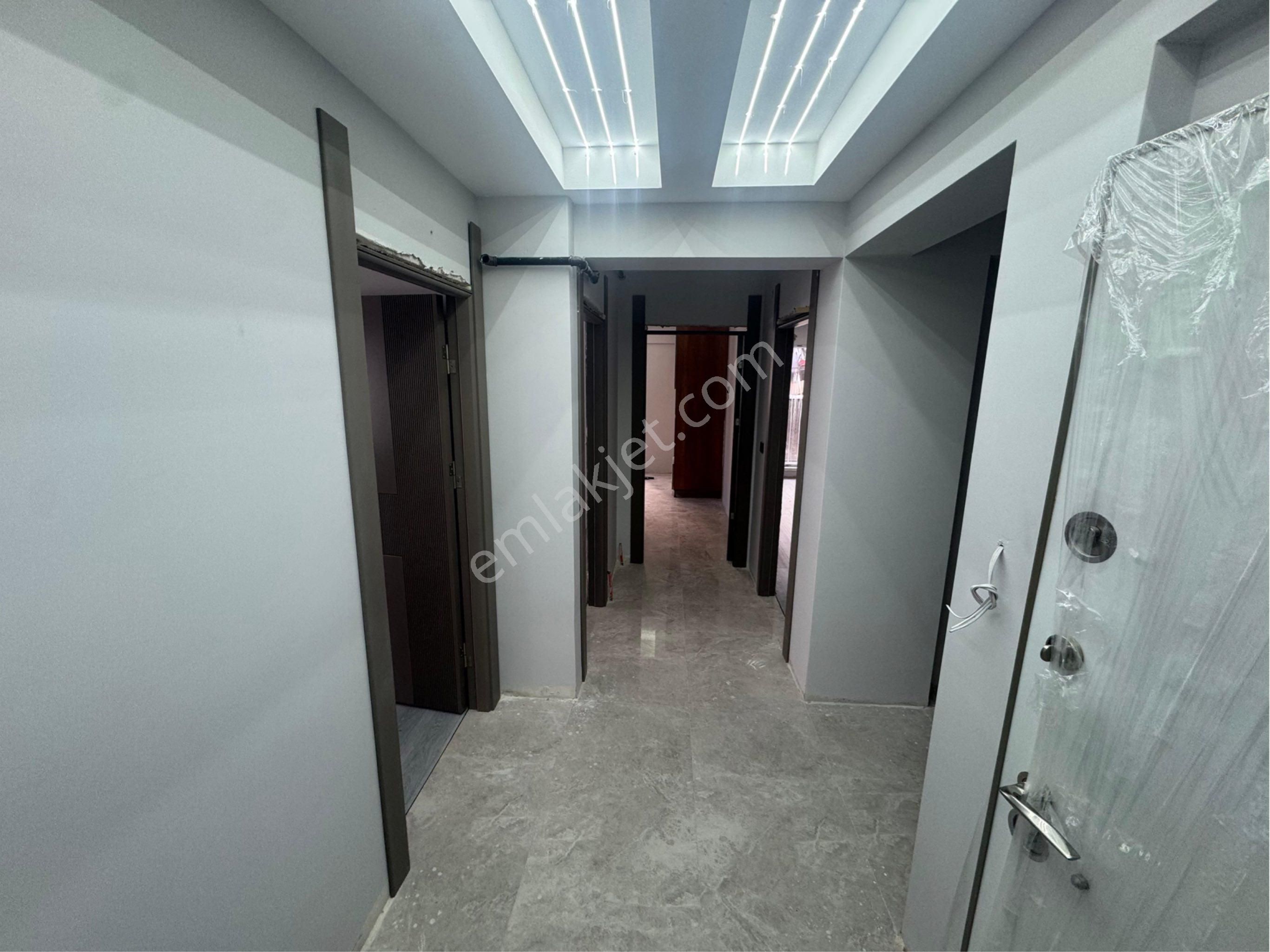 Bağlum Kafkaslar Da Satılık 2+1 Daire Katta - Görsel 27