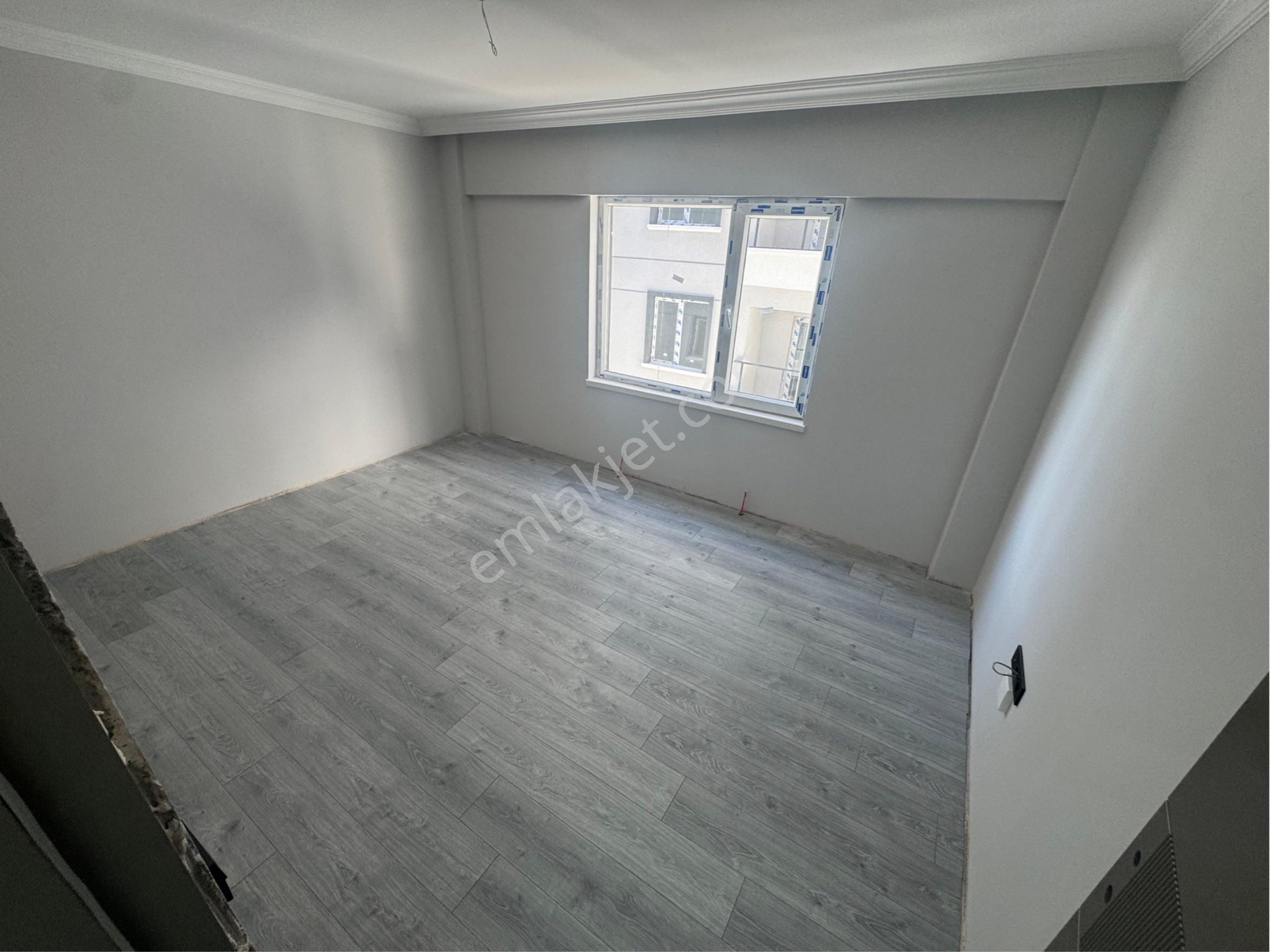 Bağlum Kafkaslar Da Satılık 2+1 Daire Katta - Görsel 11