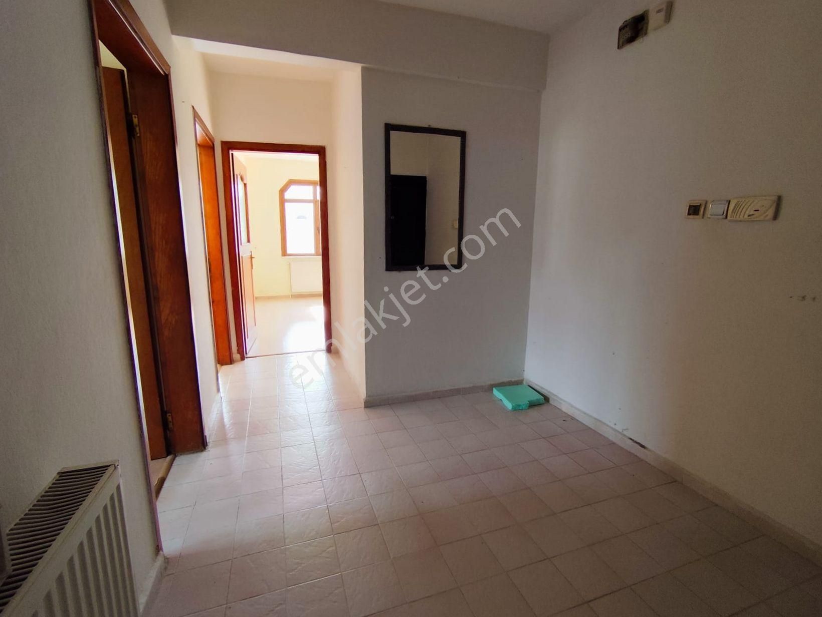 Mertcan Dan Adnan Kahveci Metroya Yürüme Arakat 2+1 Balkonlu Kiralık - Görsel 18